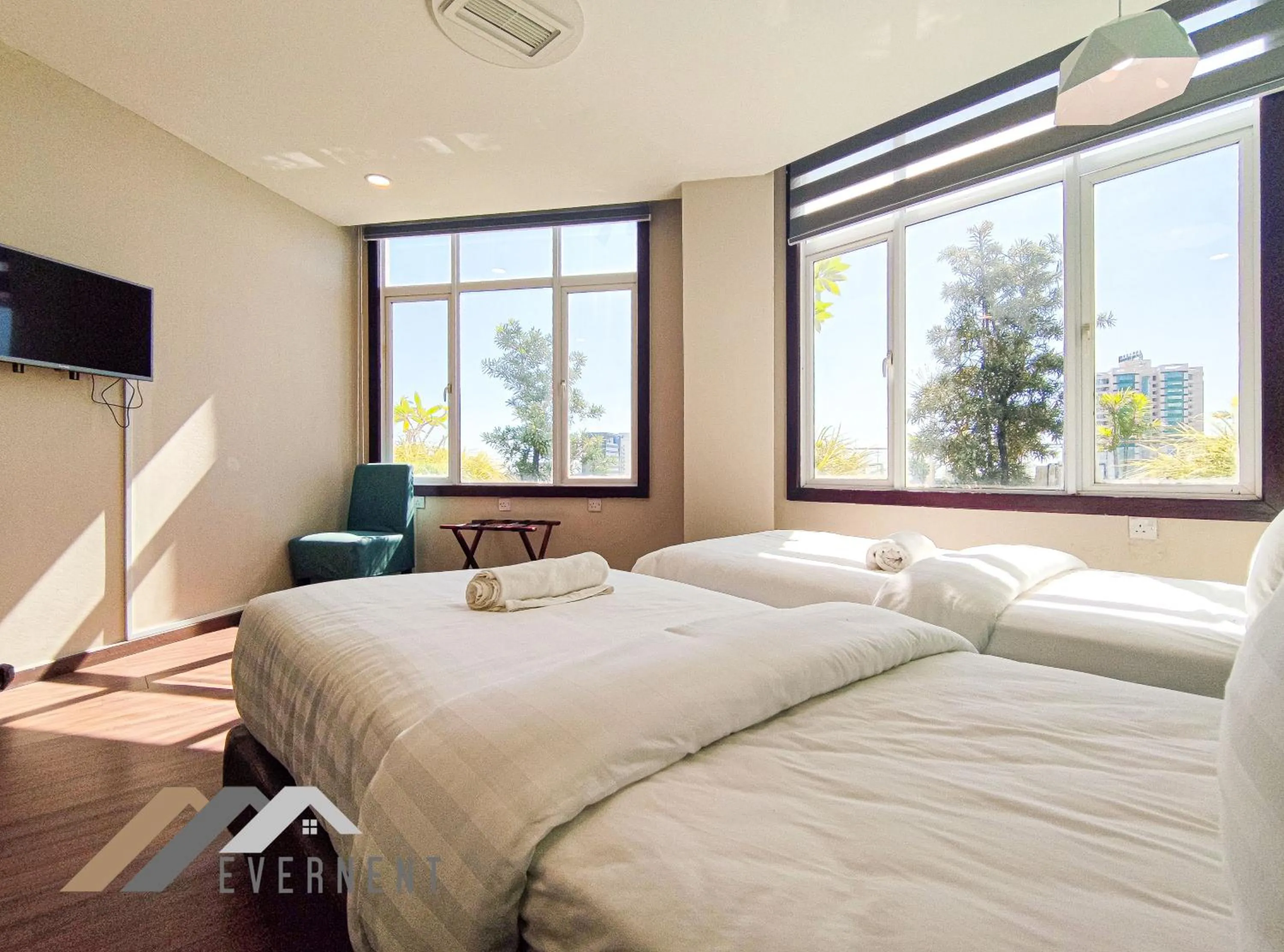 Bedroom, Bed in The Loft Hostel by Evernent