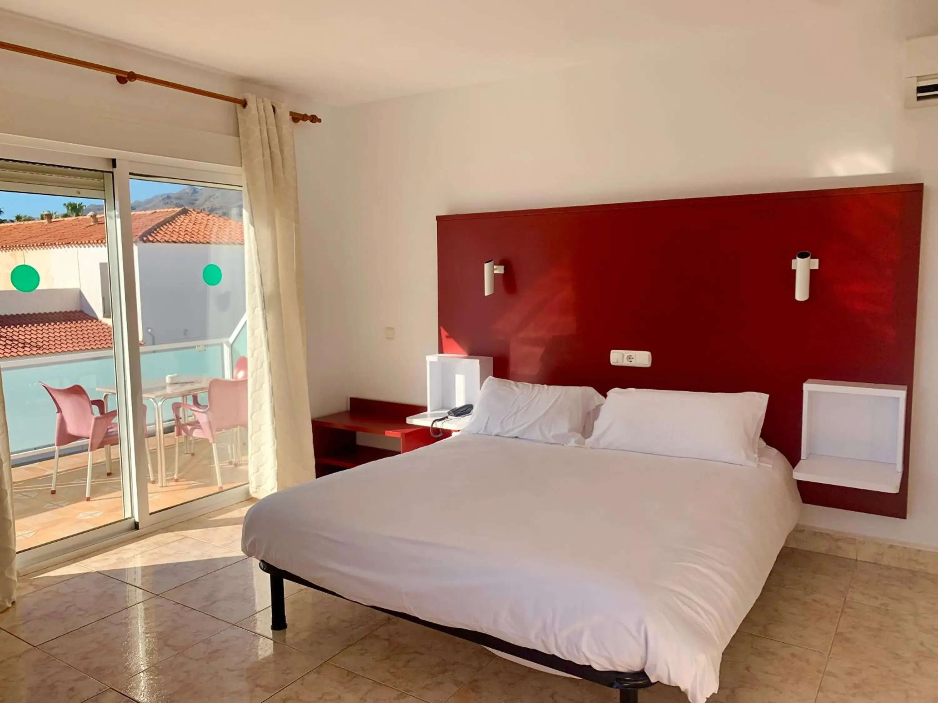 Restaurant/places to eat, Bed in Hospedium Hotel Continental Restaurant/places to eat, Bed in Hospedium Hotel Continental