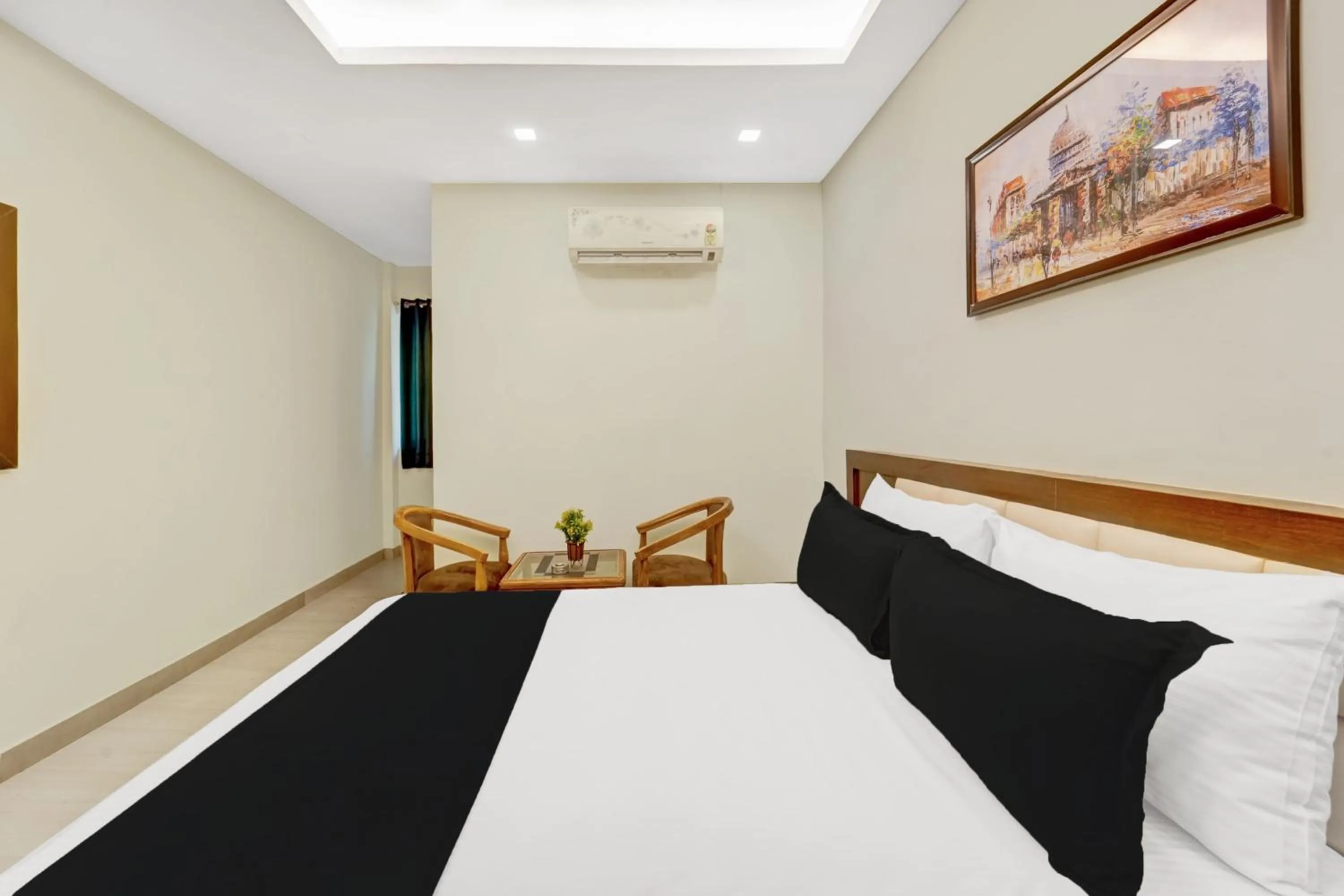 Bedroom, Bed in Super Hotel O Le Grande Hotel & Banquet