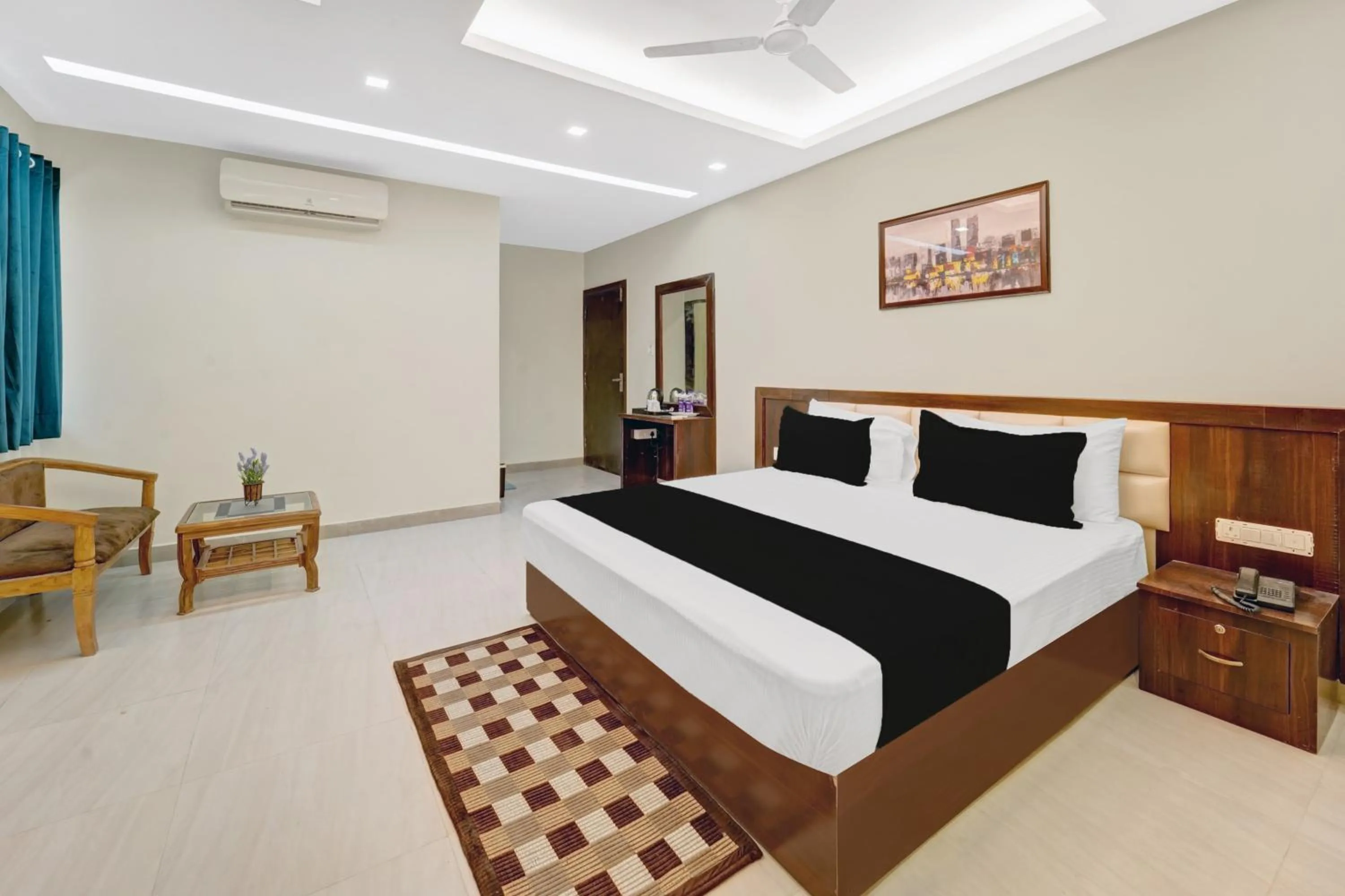 Bedroom, Bed in Super Hotel O Le Grande Hotel & Banquet