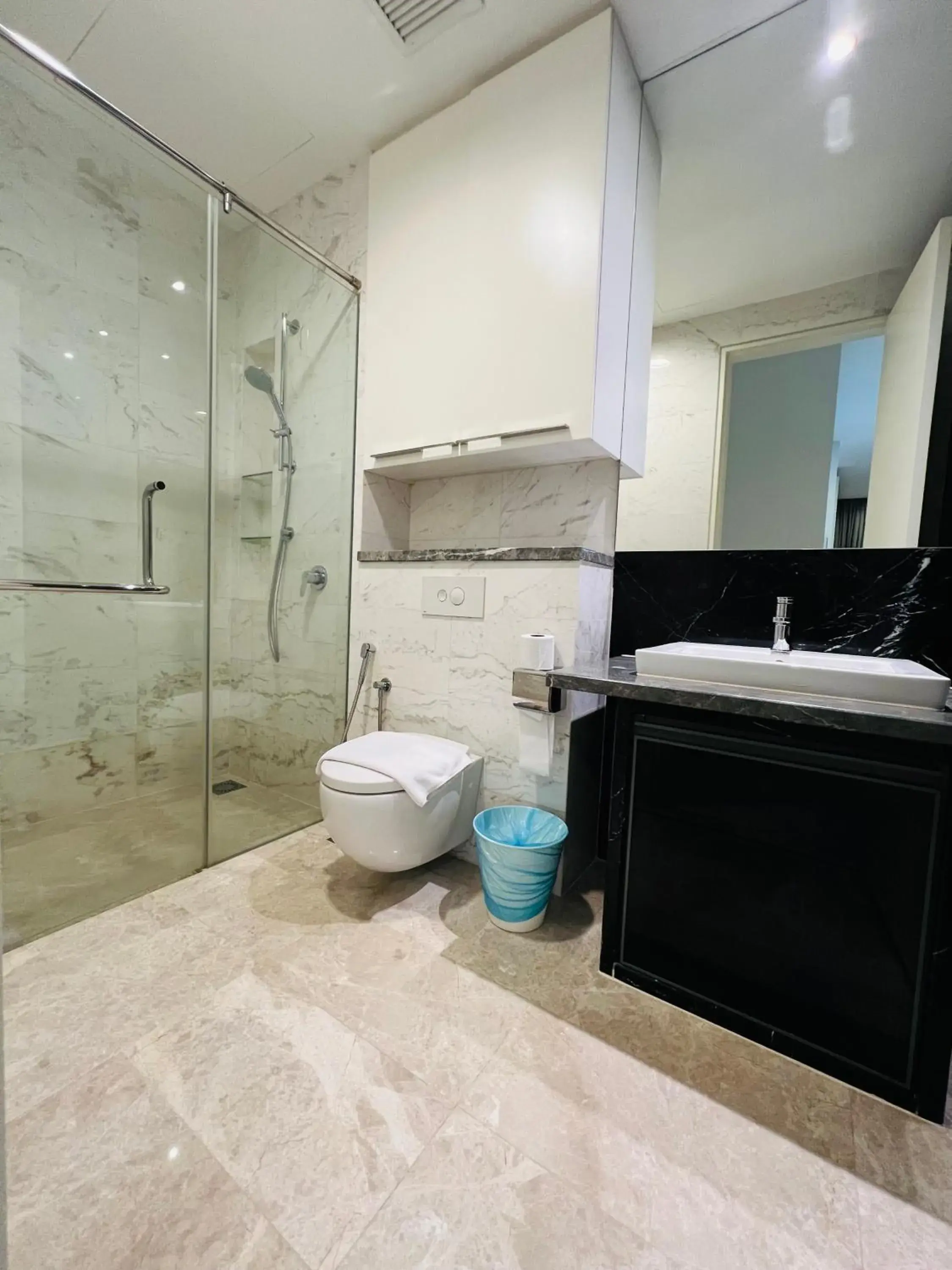 Deluxe King Studio in Astern Suites at Platinum KLCC Deluxe King Studio in Astern Suites at Platinum KLCC