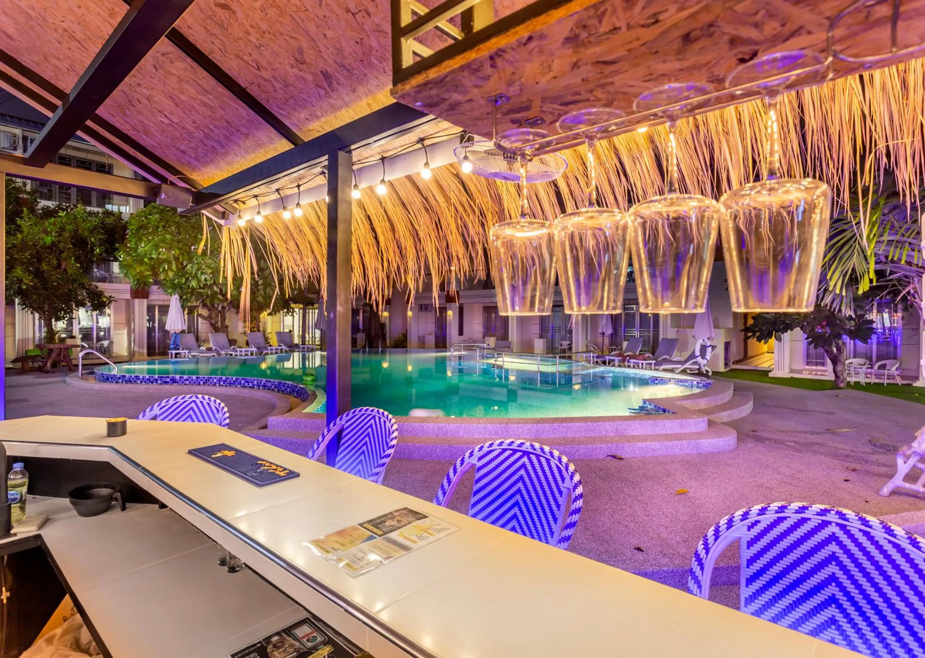 Restaurant/places to eat in Mermaid Beach Resort