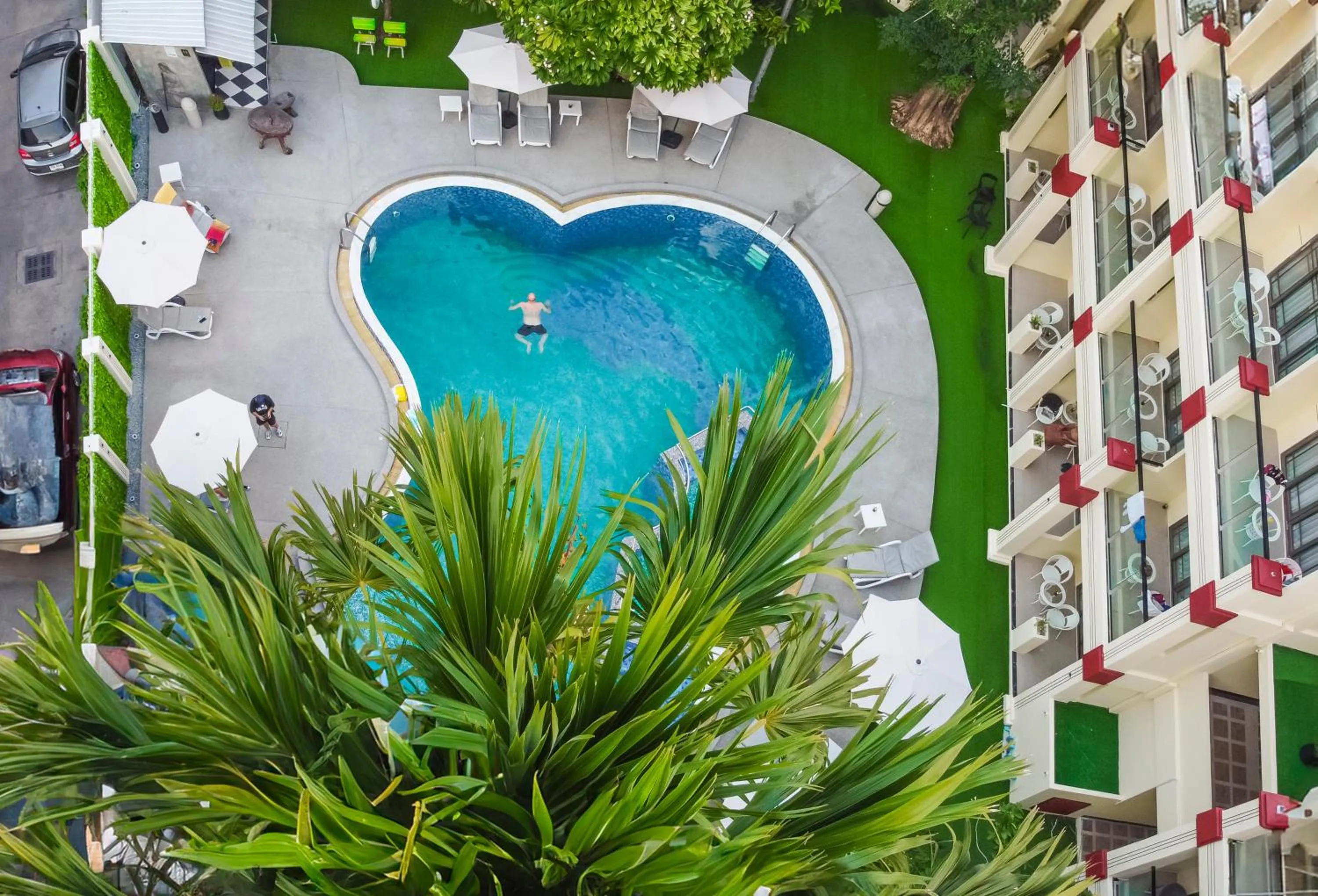 Property building in Mermaid Beach Resort