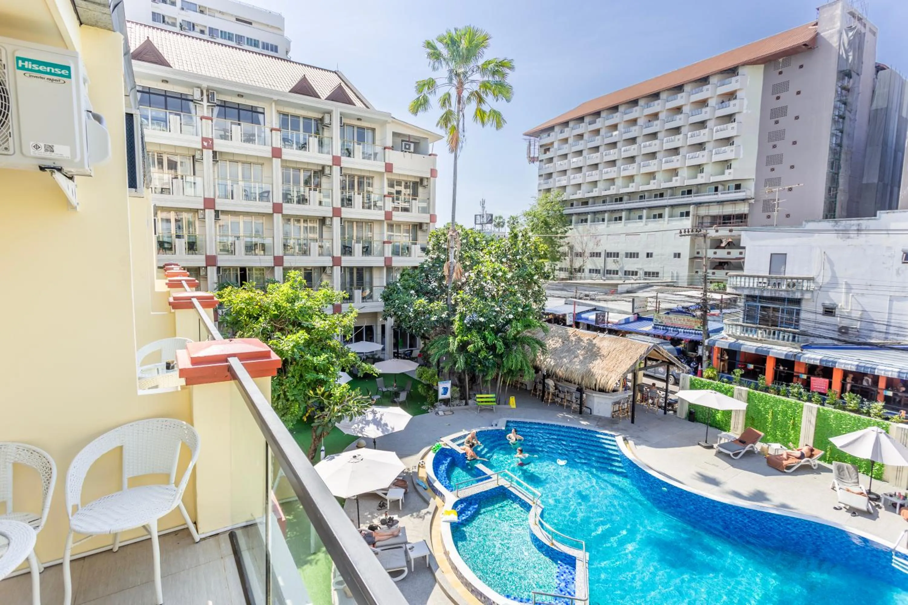 Property building in Mermaid Beach Resort