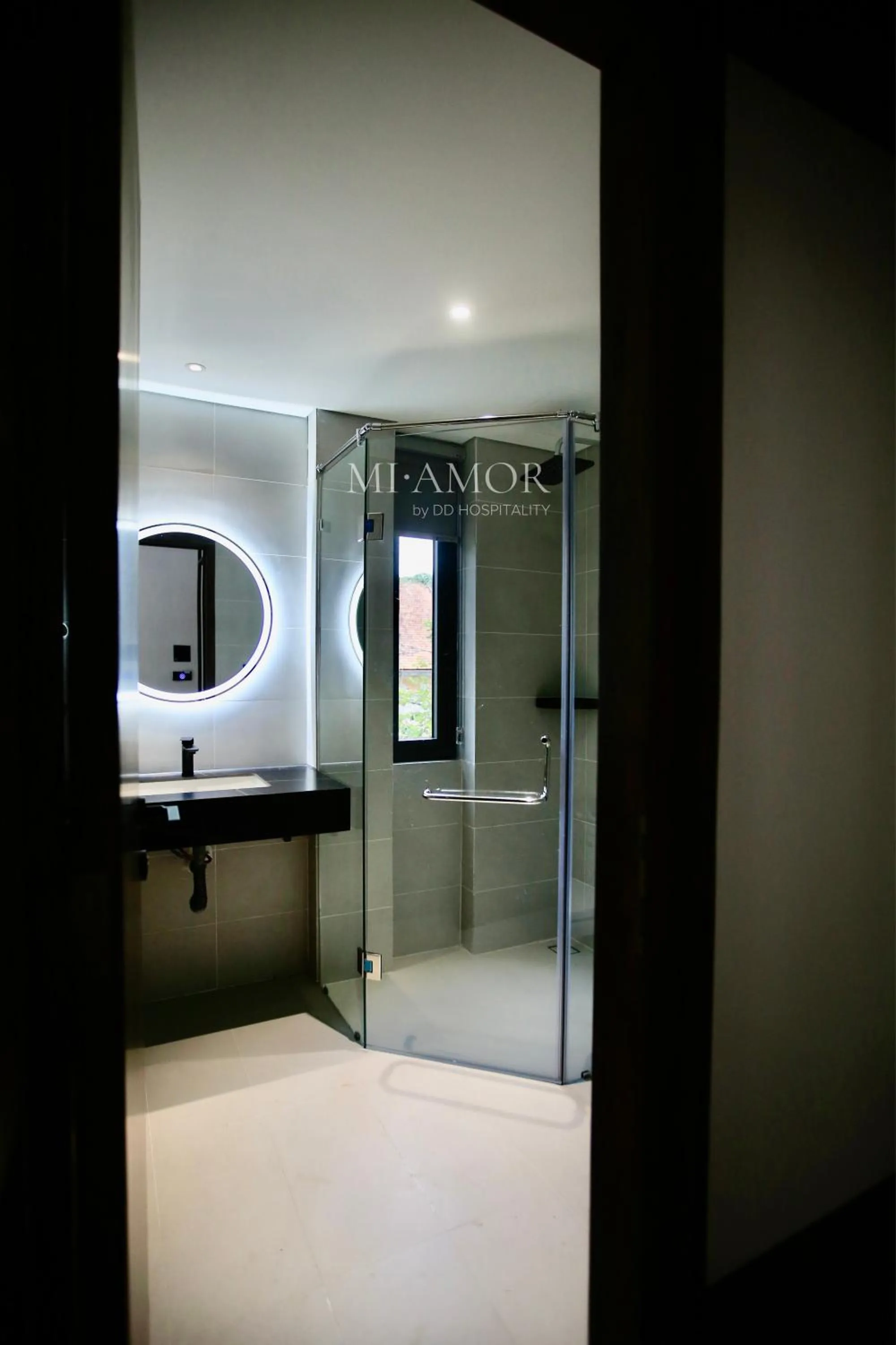 Shower in DD Hospitality - Mi Amor Da Lat