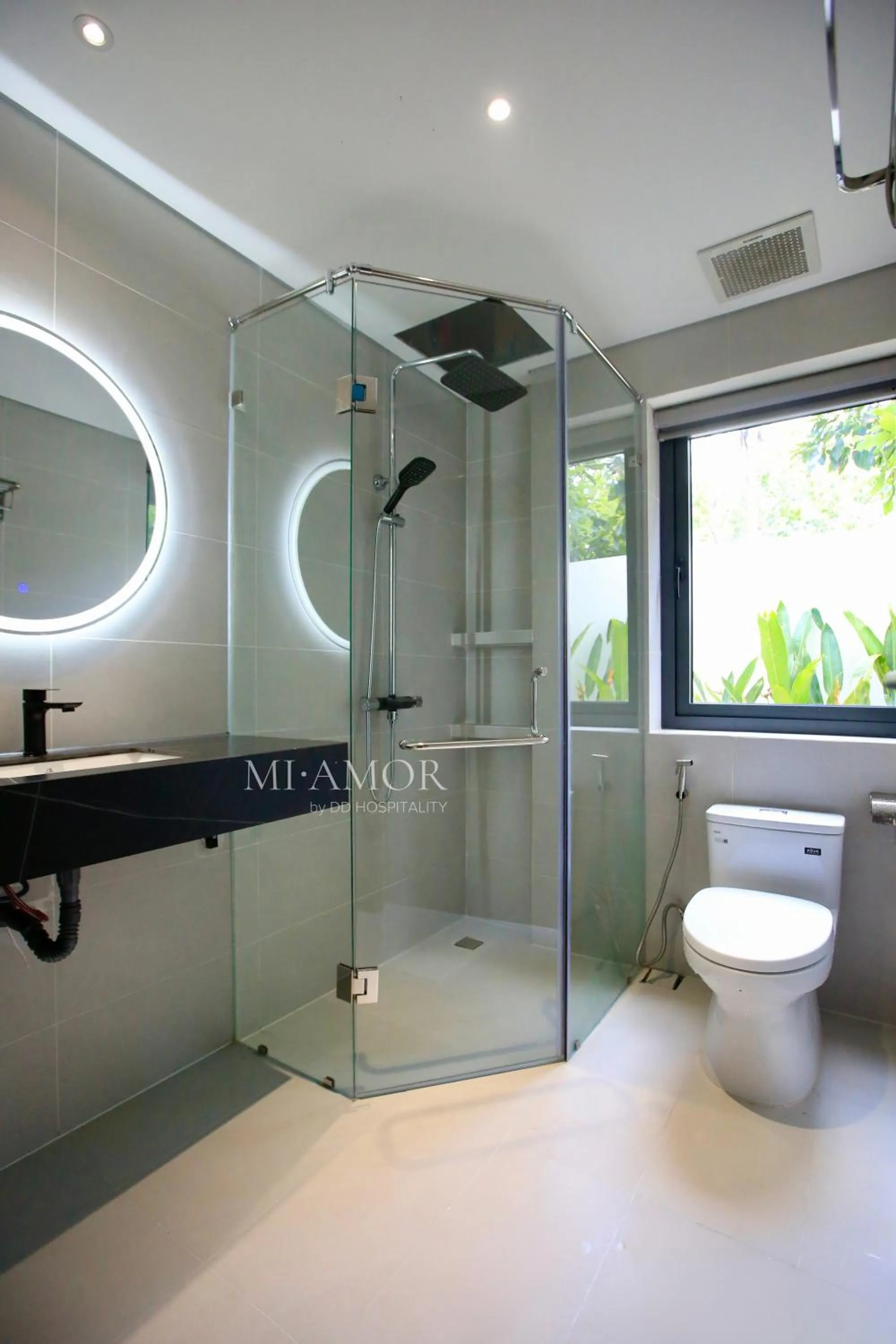 Shower in DD Hospitality - Mi Amor Da Lat