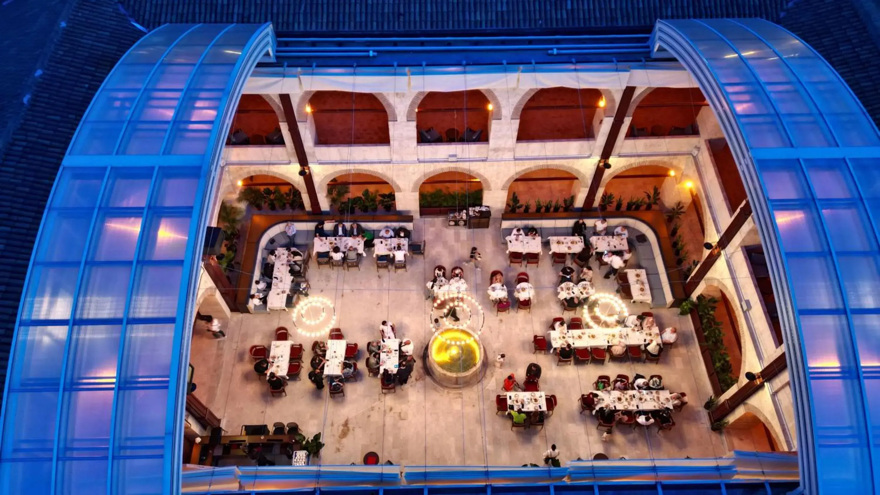 Restaurant/places to eat in Silk Road Museum Hotel Restaurant/places to eat in Silk Road Museum Hotel