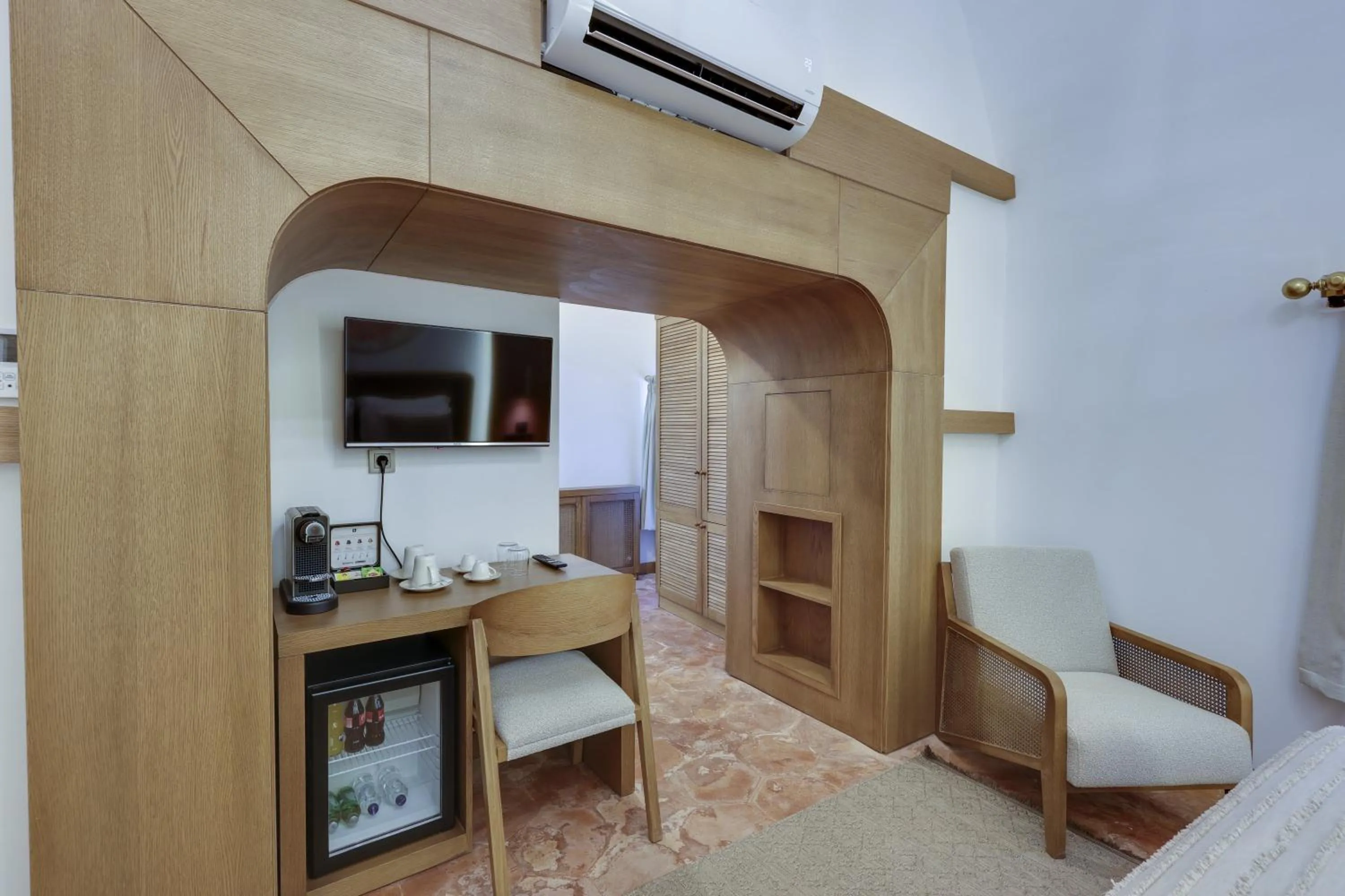 Bed in Silk Road Museum Hotel