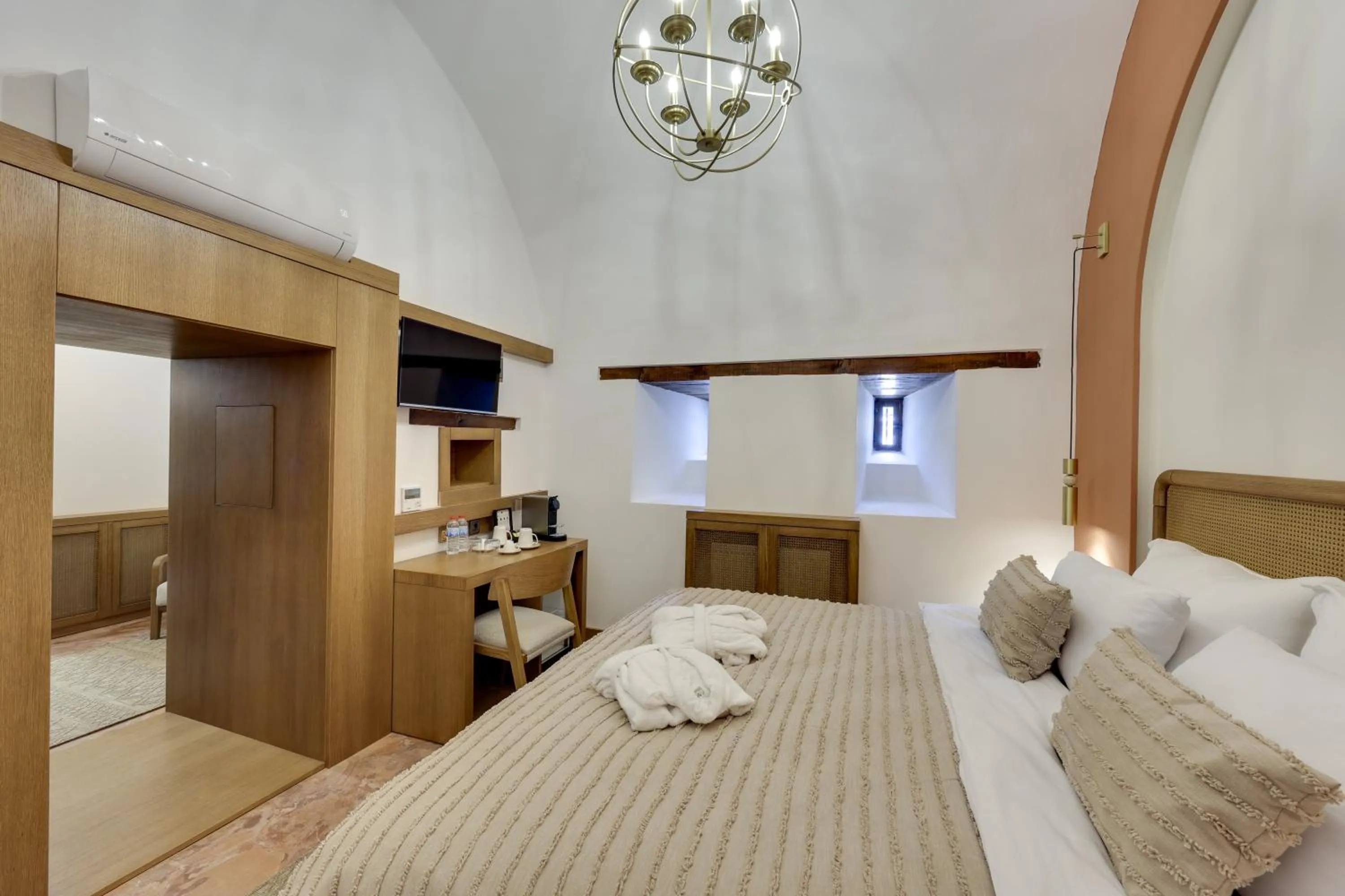 Bed in Silk Road Museum Hotel