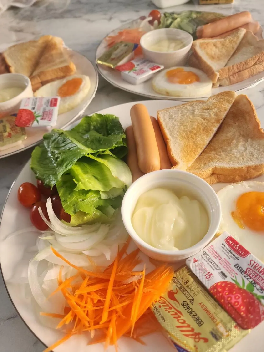 Breakfast in Chanakarn Pool Access Rawai