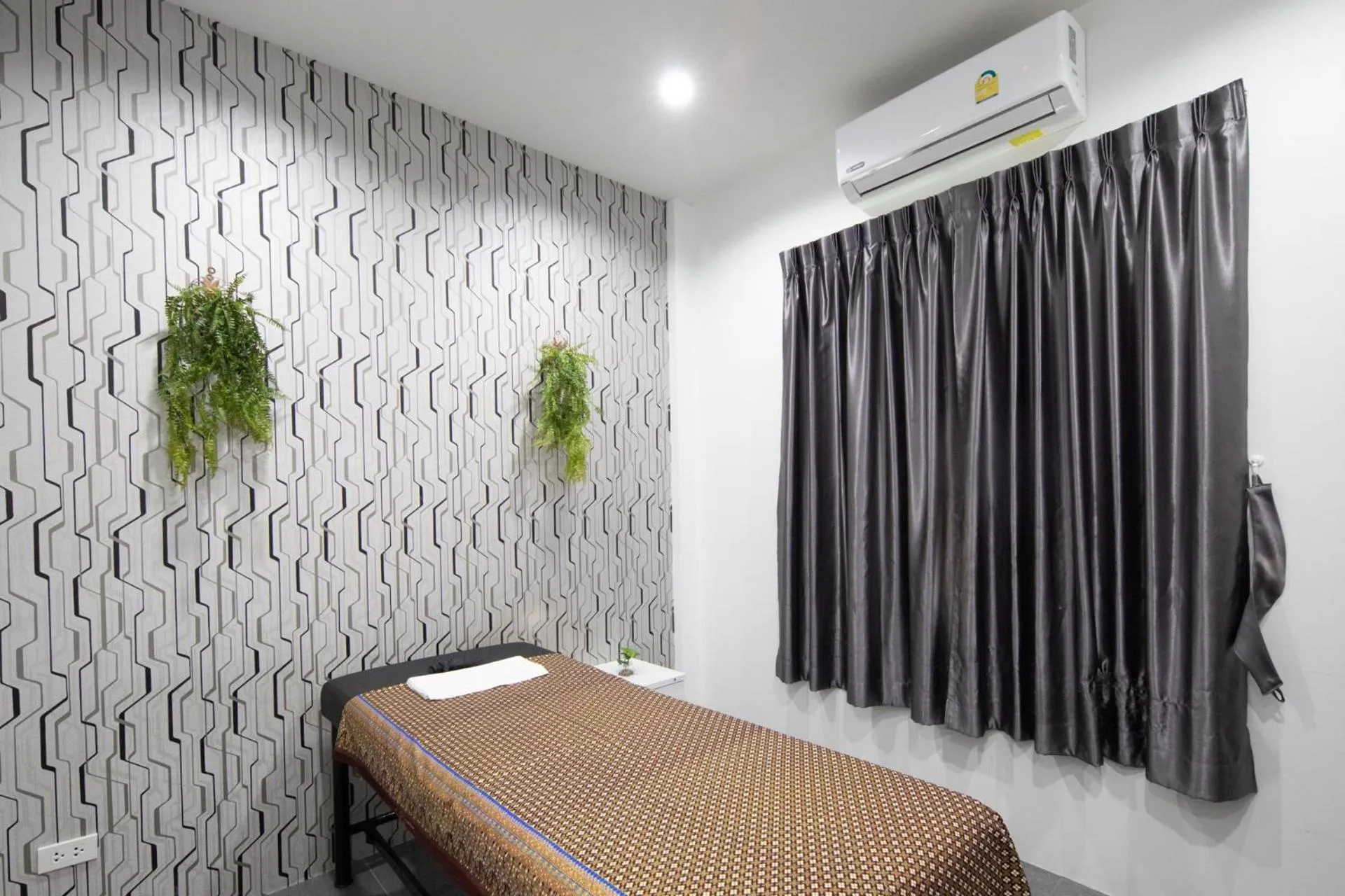 Spa and wellness centre/facilities in Chanakarn Pool Access Rawai