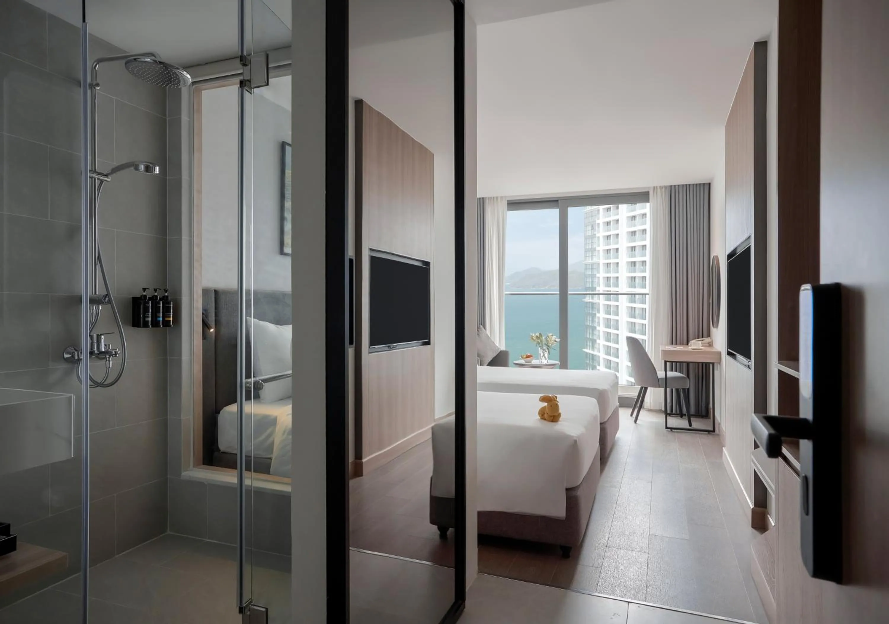 Shower, Bed in Adamas Boutique Hotel Nha Trang