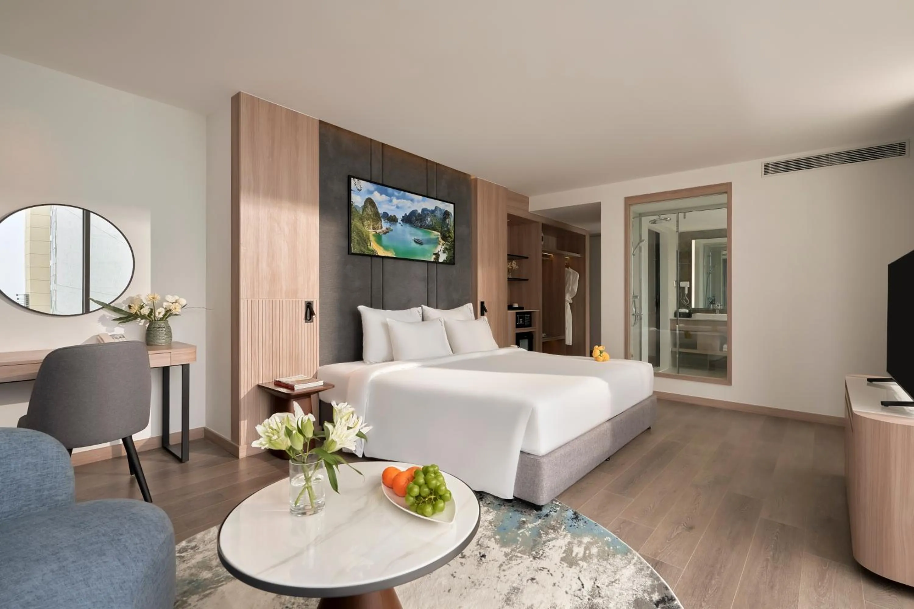 Communal lounge/ TV room, Bed in Adamas Boutique Hotel Nha Trang