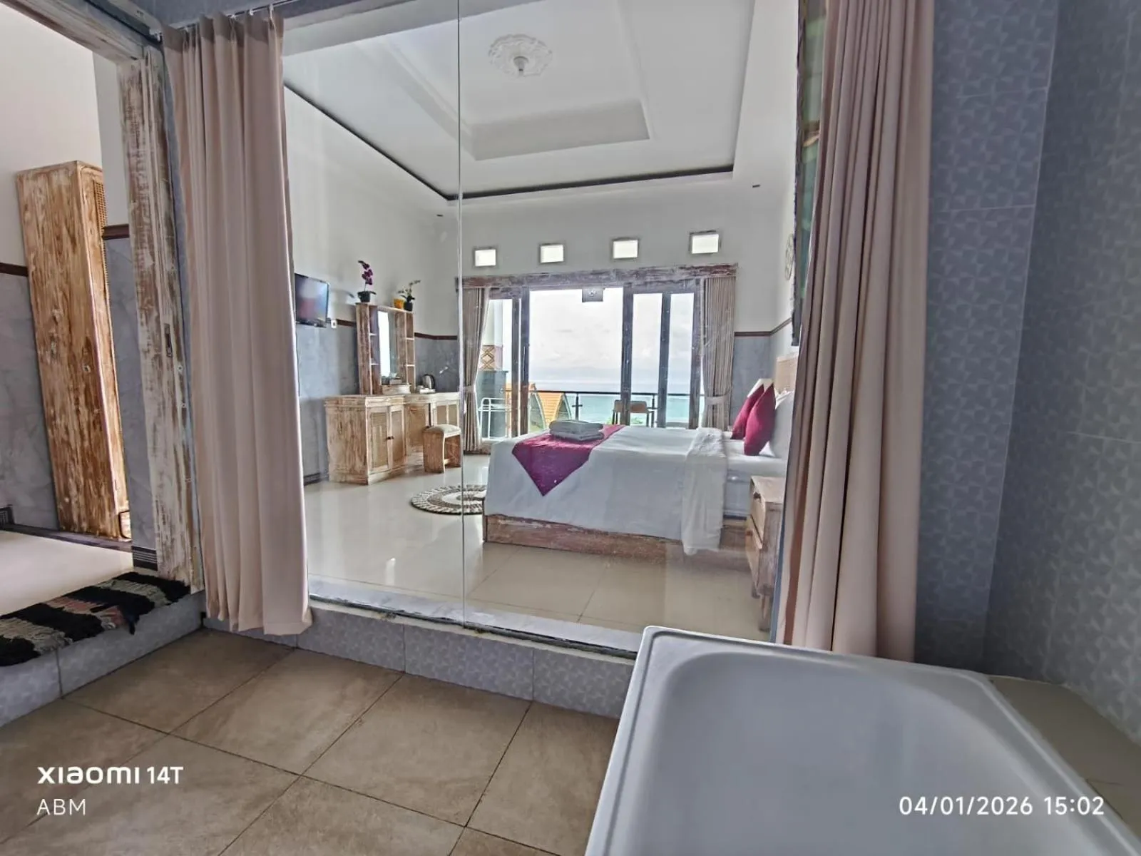 Bathroom, Bed in Darya Ocean Resort