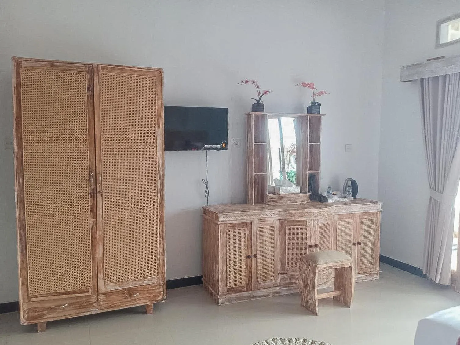 TV and multimedia in D'Arya Sea View