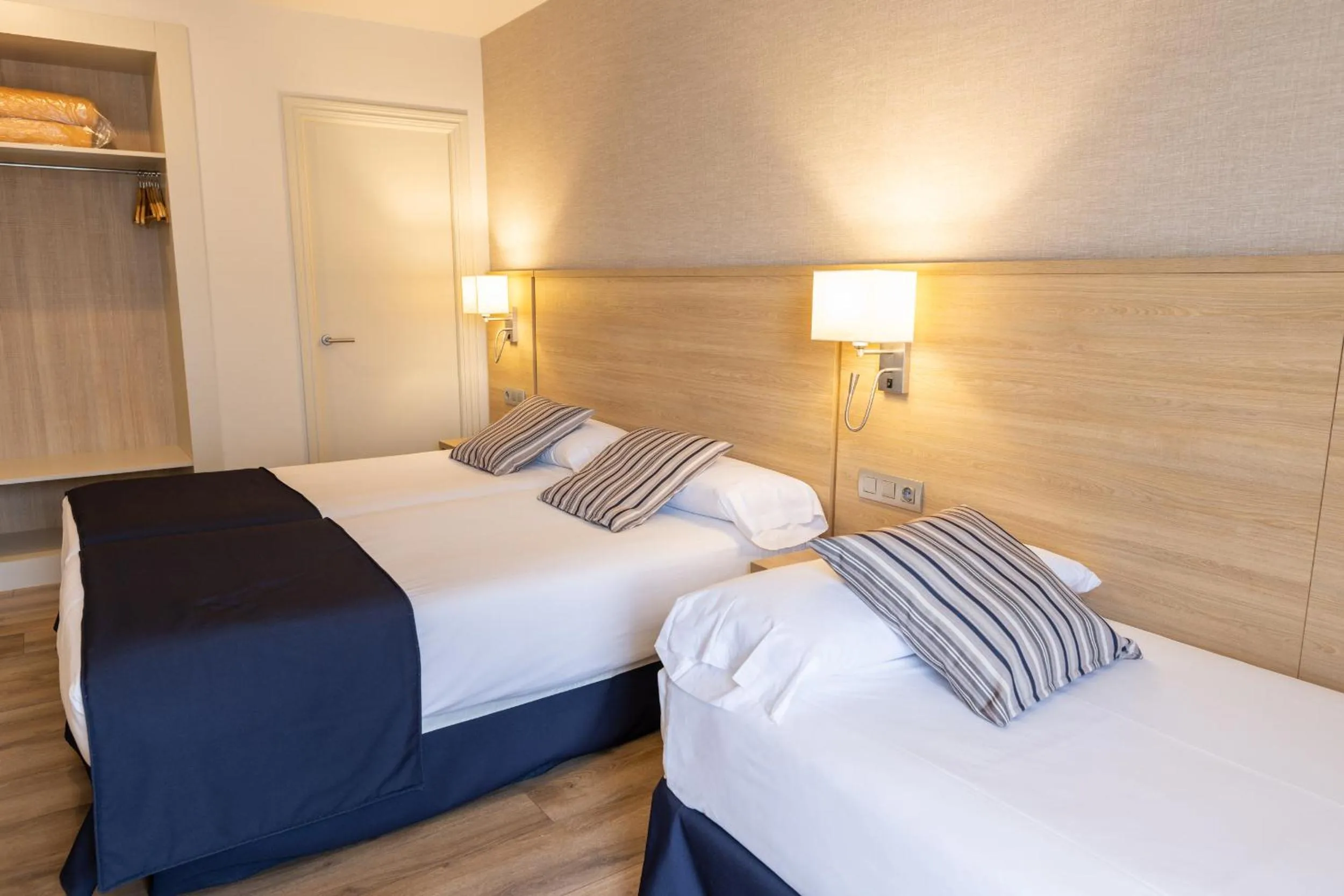 Bed in Hotel Terminus