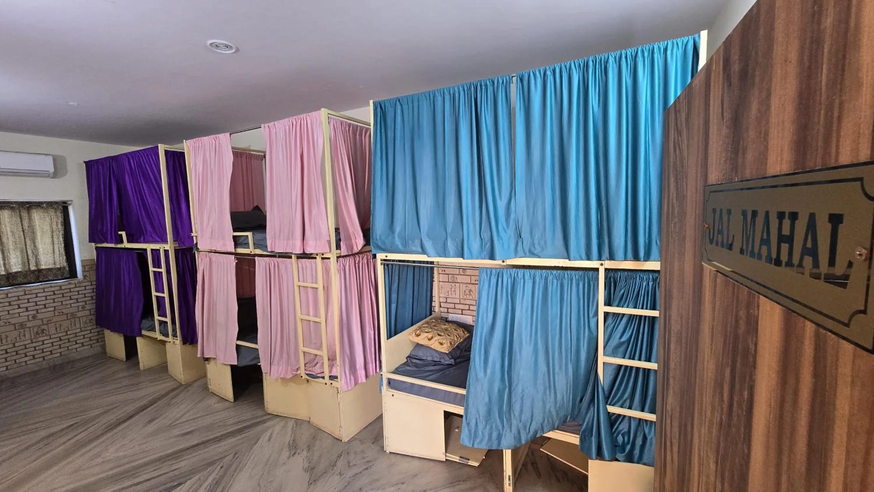 Photo of the whole room in Jaipur View