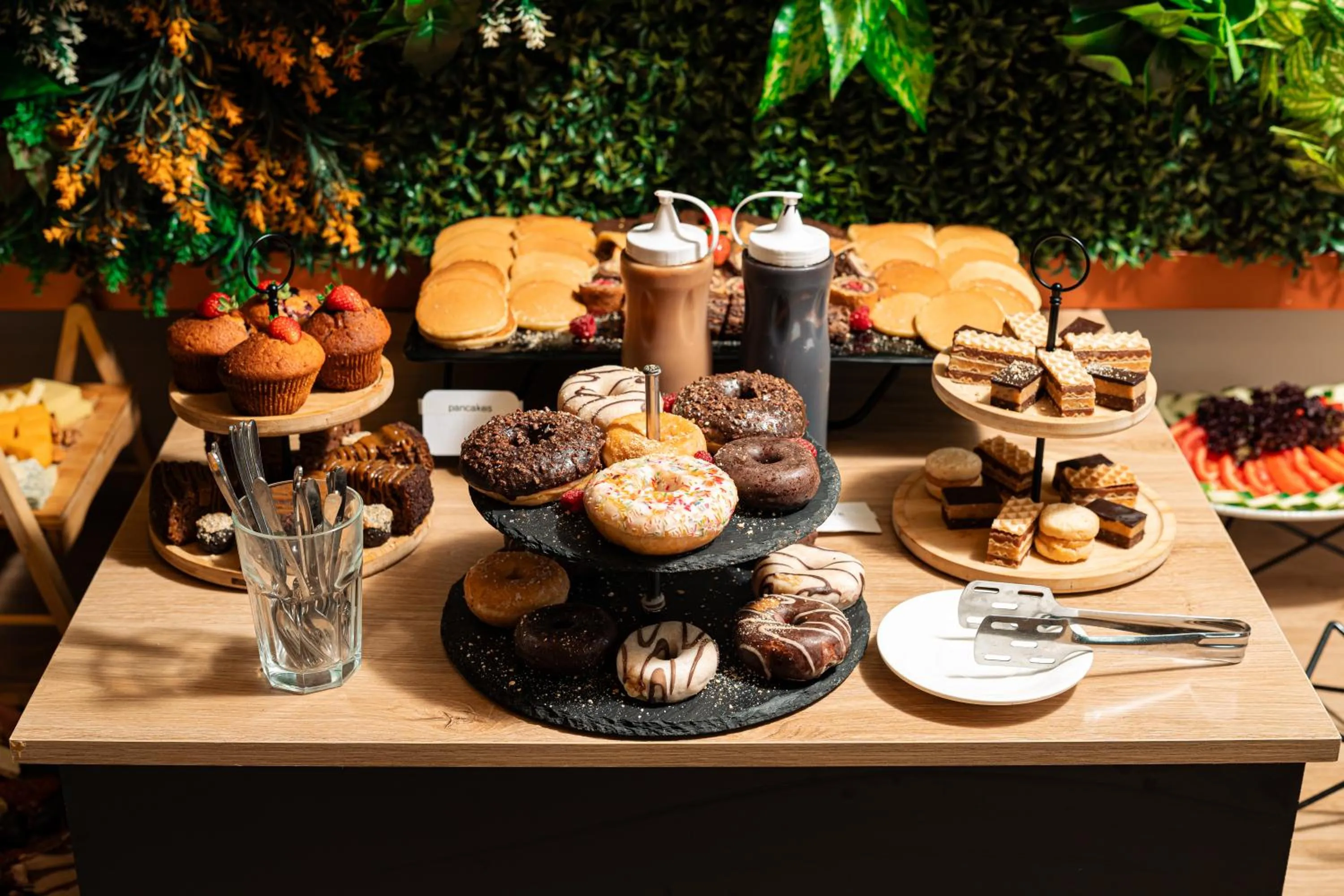 Buffet breakfast in Invictus Hotel