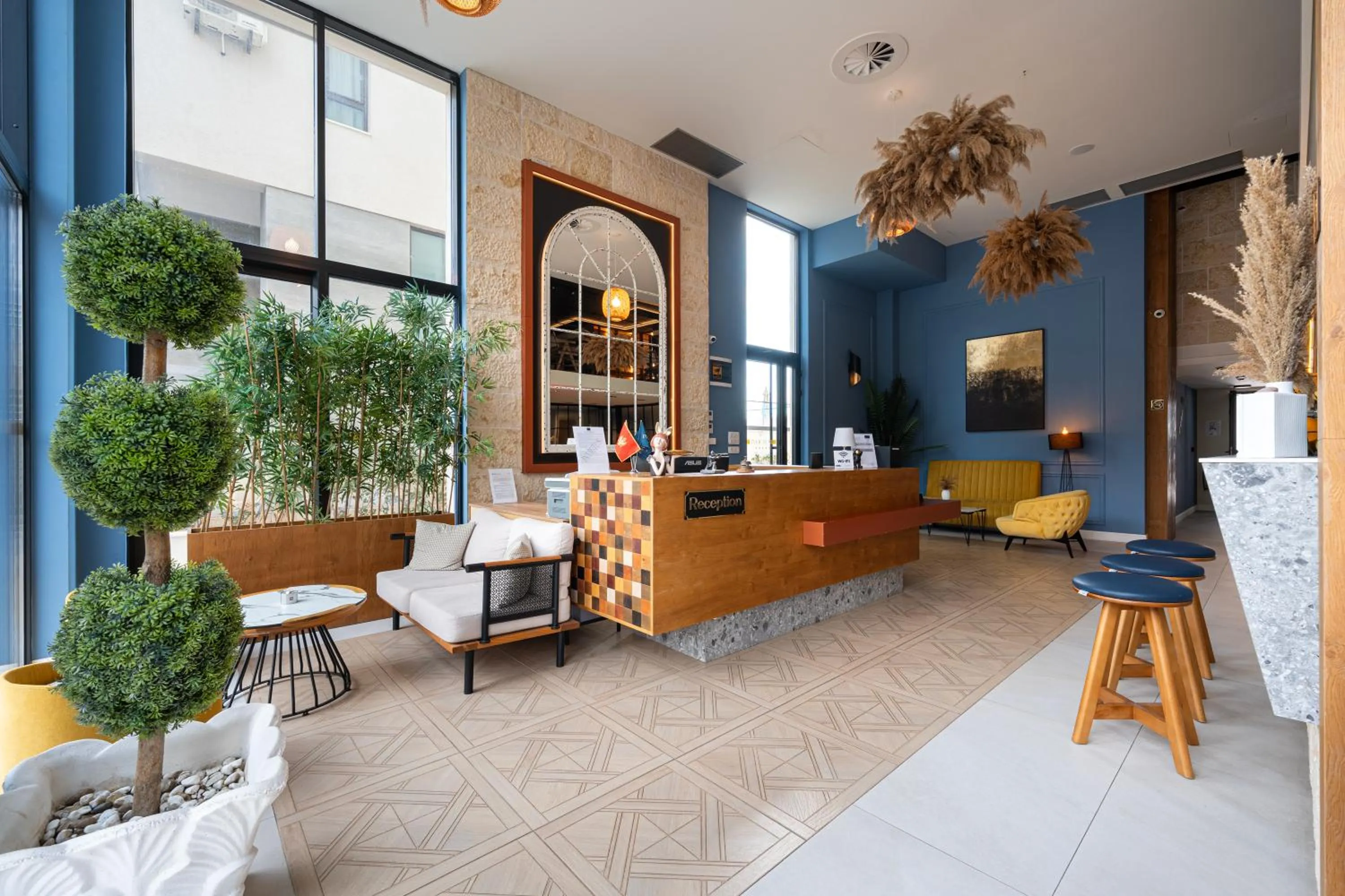 Lobby or reception in Invictus Hotel