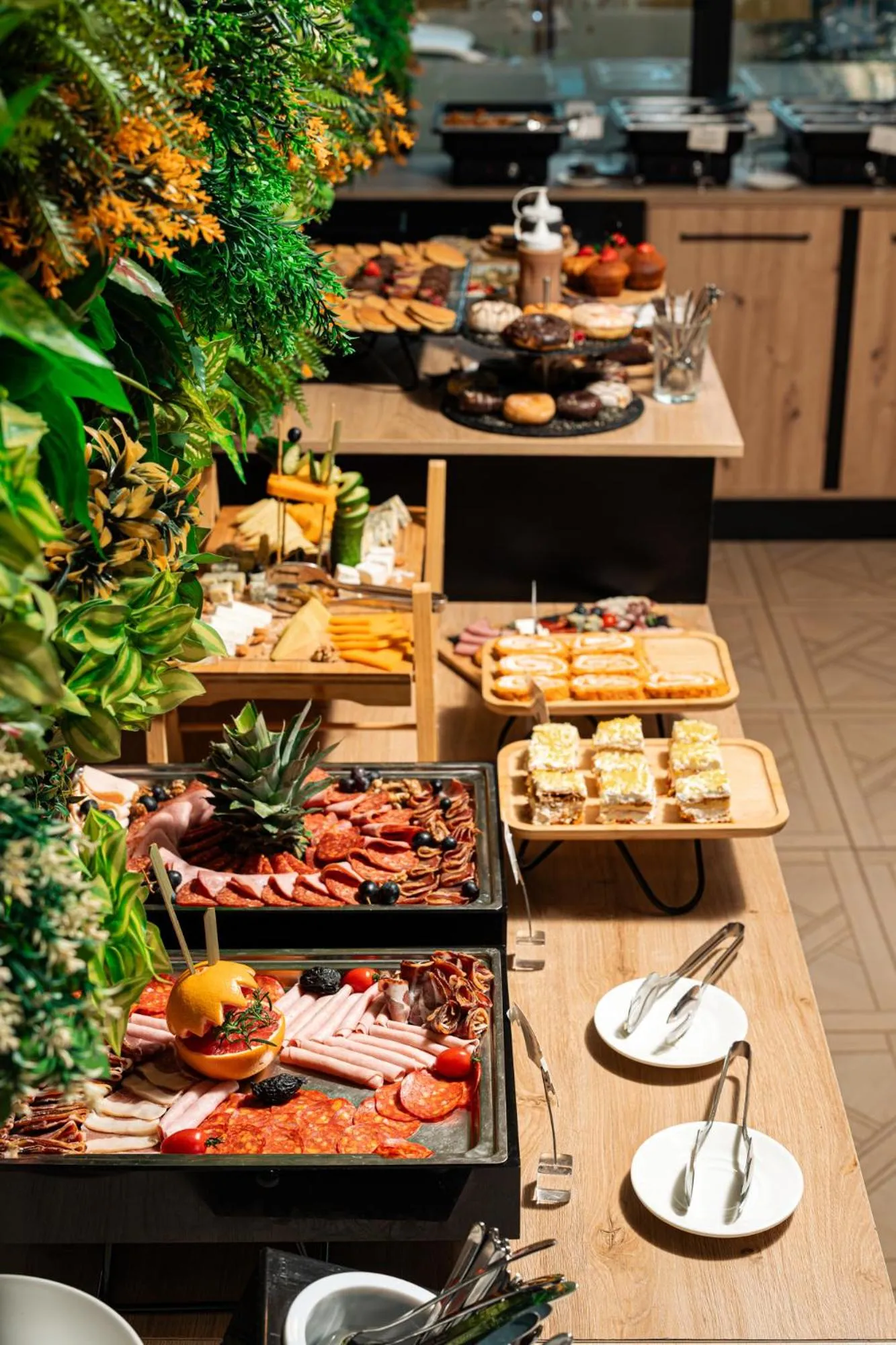 Buffet breakfast in Invictus Hotel