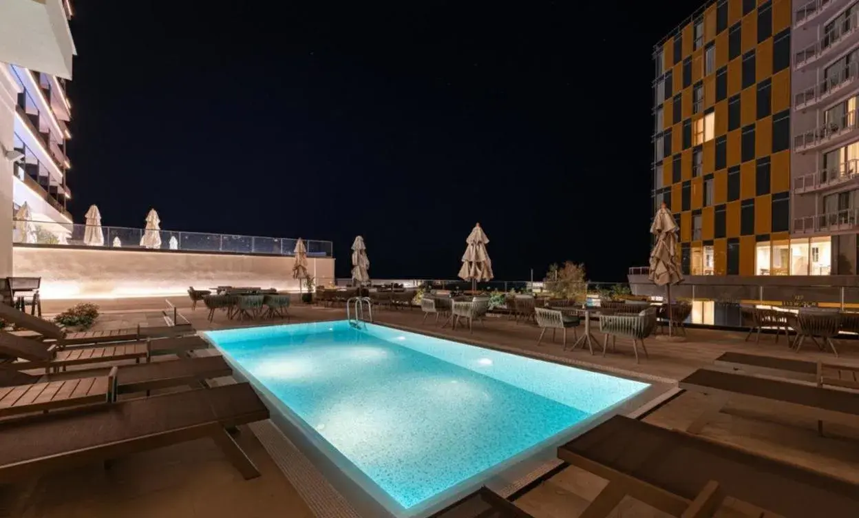 Swimming pool in Invictus Hotel Swimming pool in Invictus Hotel