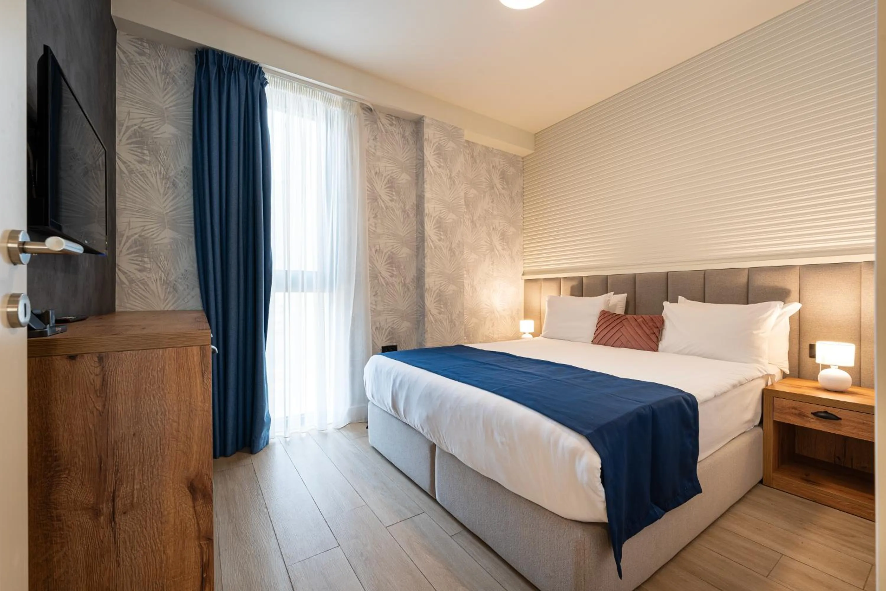 Bedroom, Bed in Invictus Hotel