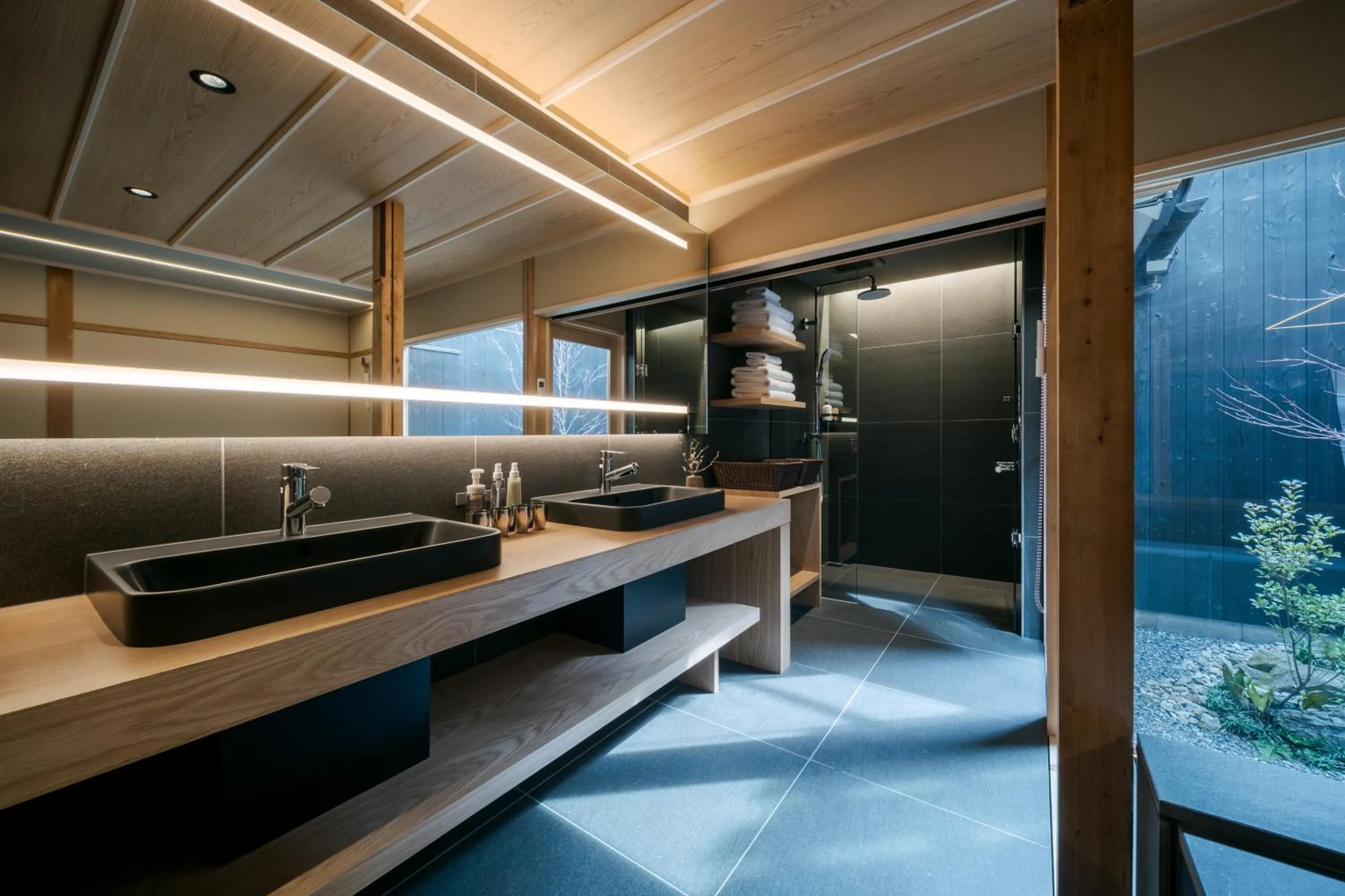 Bathroom in ANJIN Gosho Ebisugawa