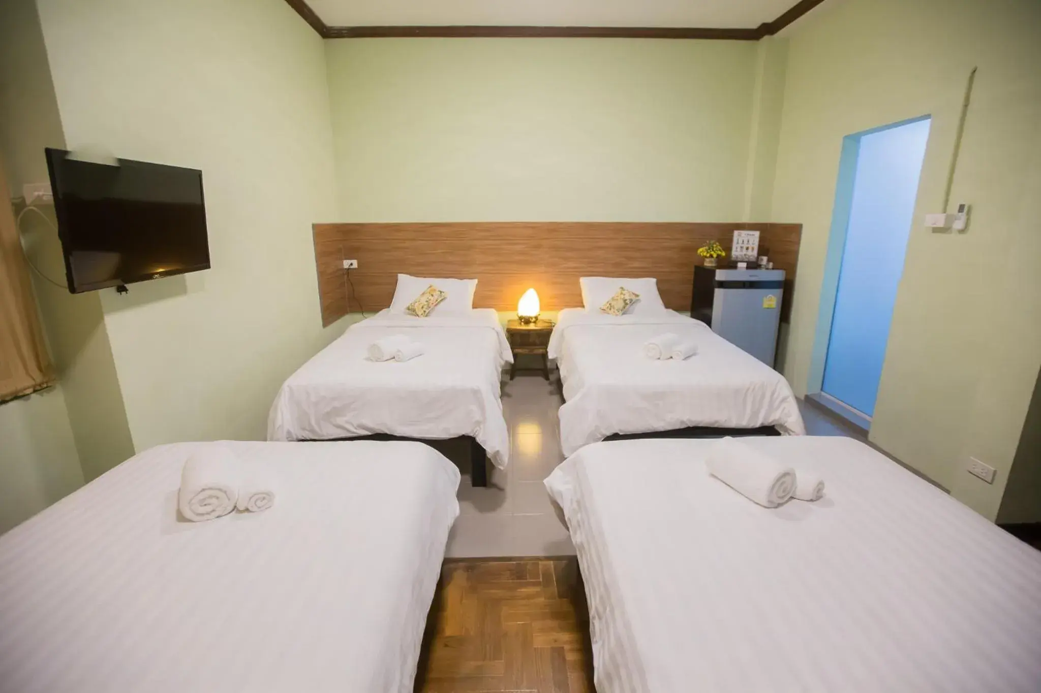 Photo of the whole room, Bed in Iroom Boutique House Photo of the whole room, Bed in Iroom Boutique House