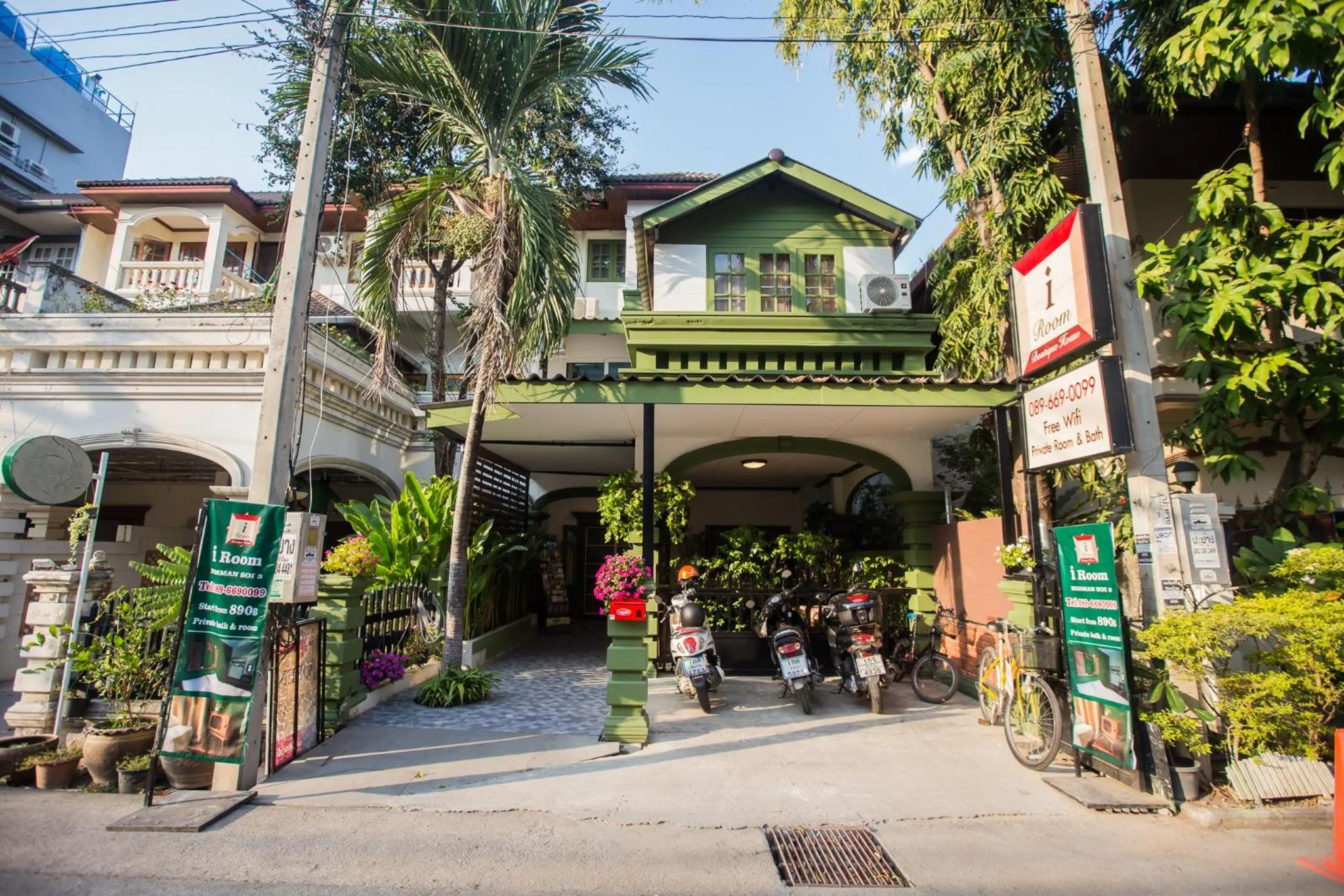 Property building in Iroom Boutique House