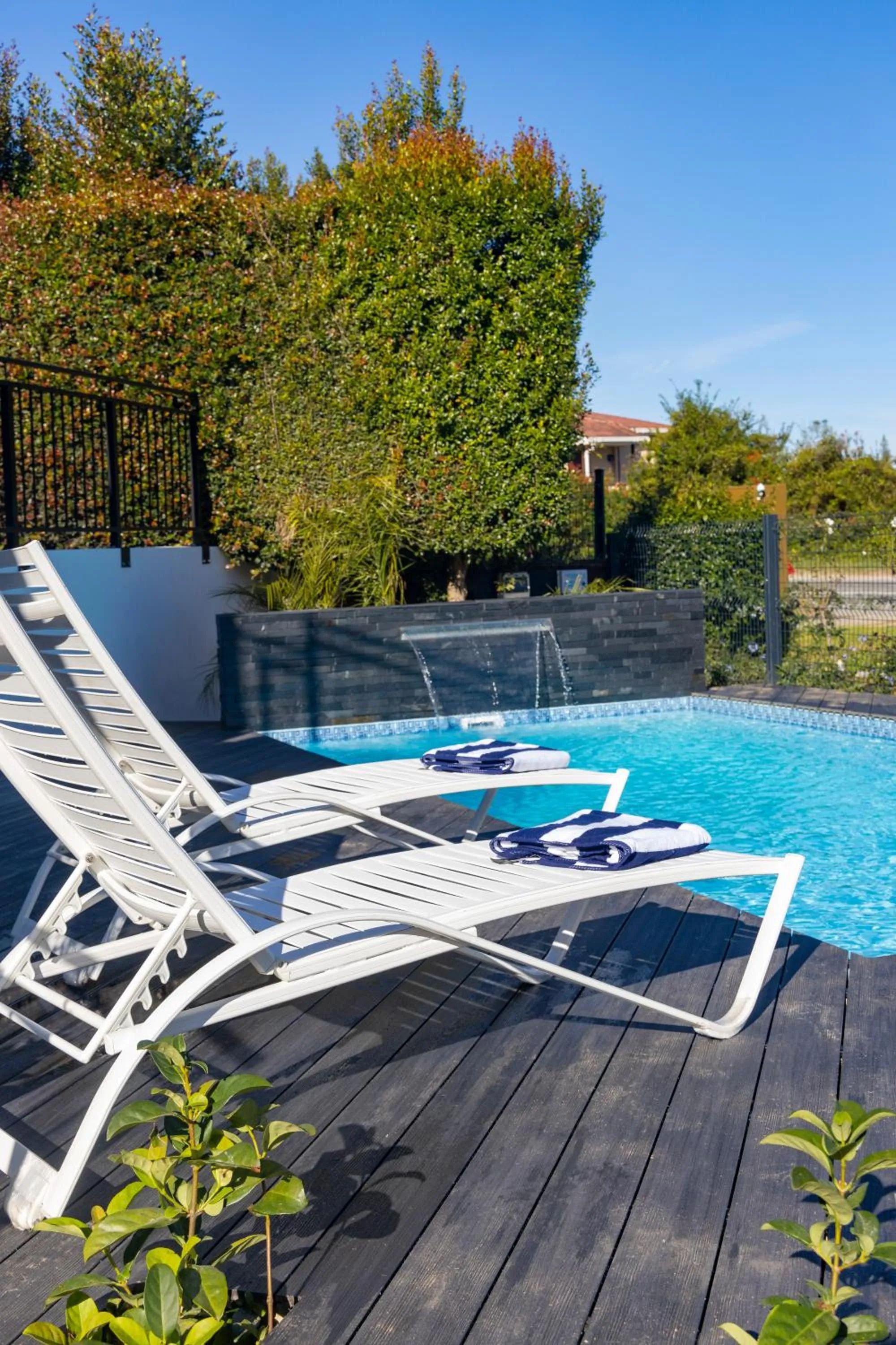 Swimming pool in Cloverleigh Guest House