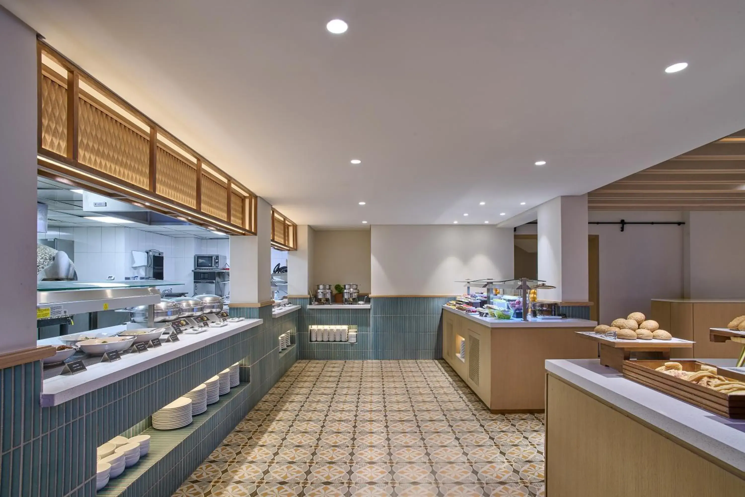 Restaurant/places to eat in Palma Bay Rotana Resort Restaurant/places to eat in Palma Bay Rotana Resort