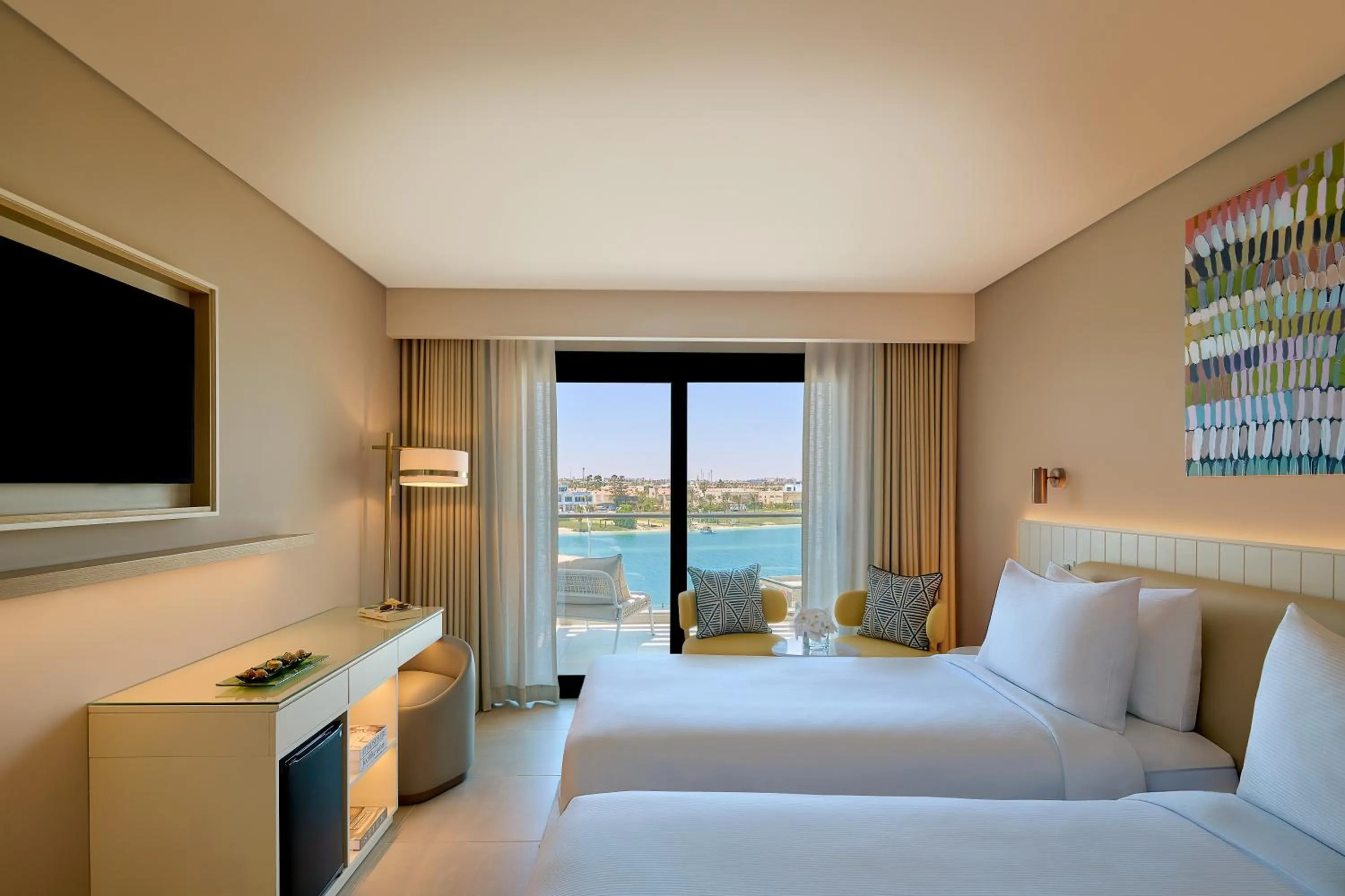 Bedroom, Bed in Palma Bay Rotana Resort