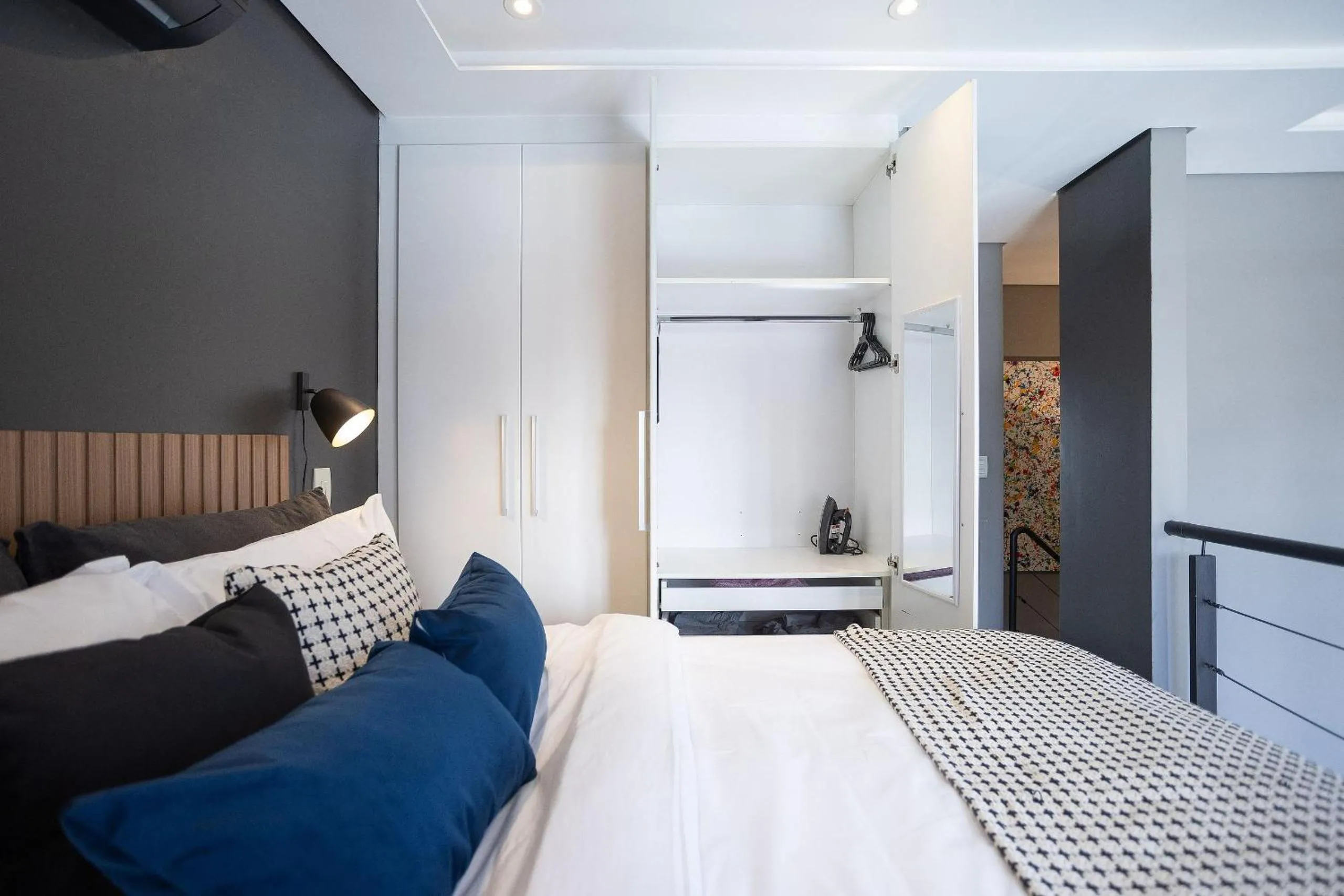 Bedroom, Bed in Urbano Duplex