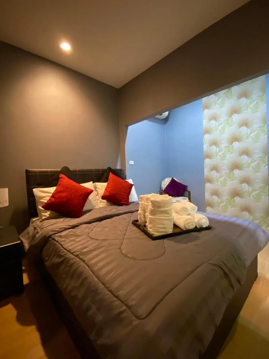 Bed in Phalaburi resort by dreamhouse