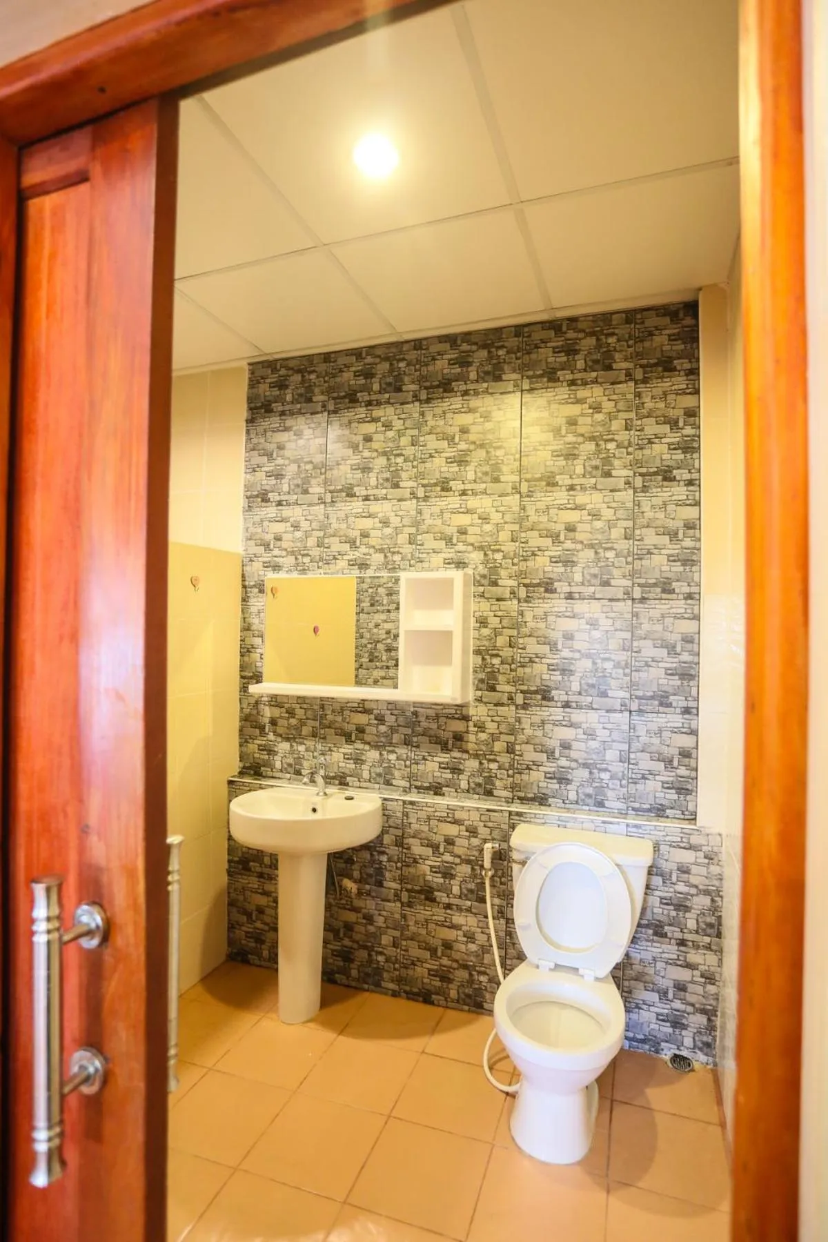 Phalaburi resort by dreamhouse