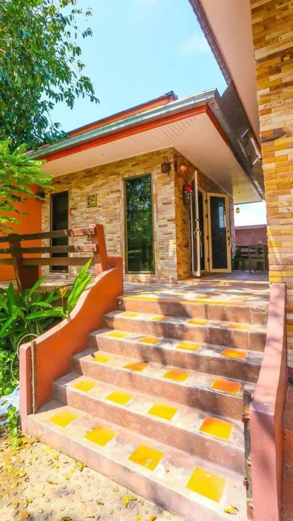 Property building in Phalaburi resort by dreamhouse