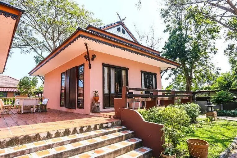 Property building in Phalaburi resort by dreamhouse