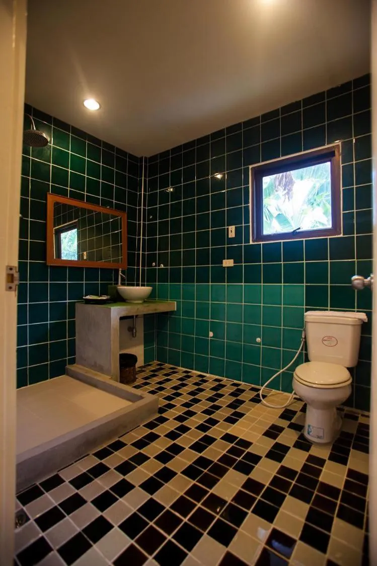 Phalaburi resort by dreamhouse