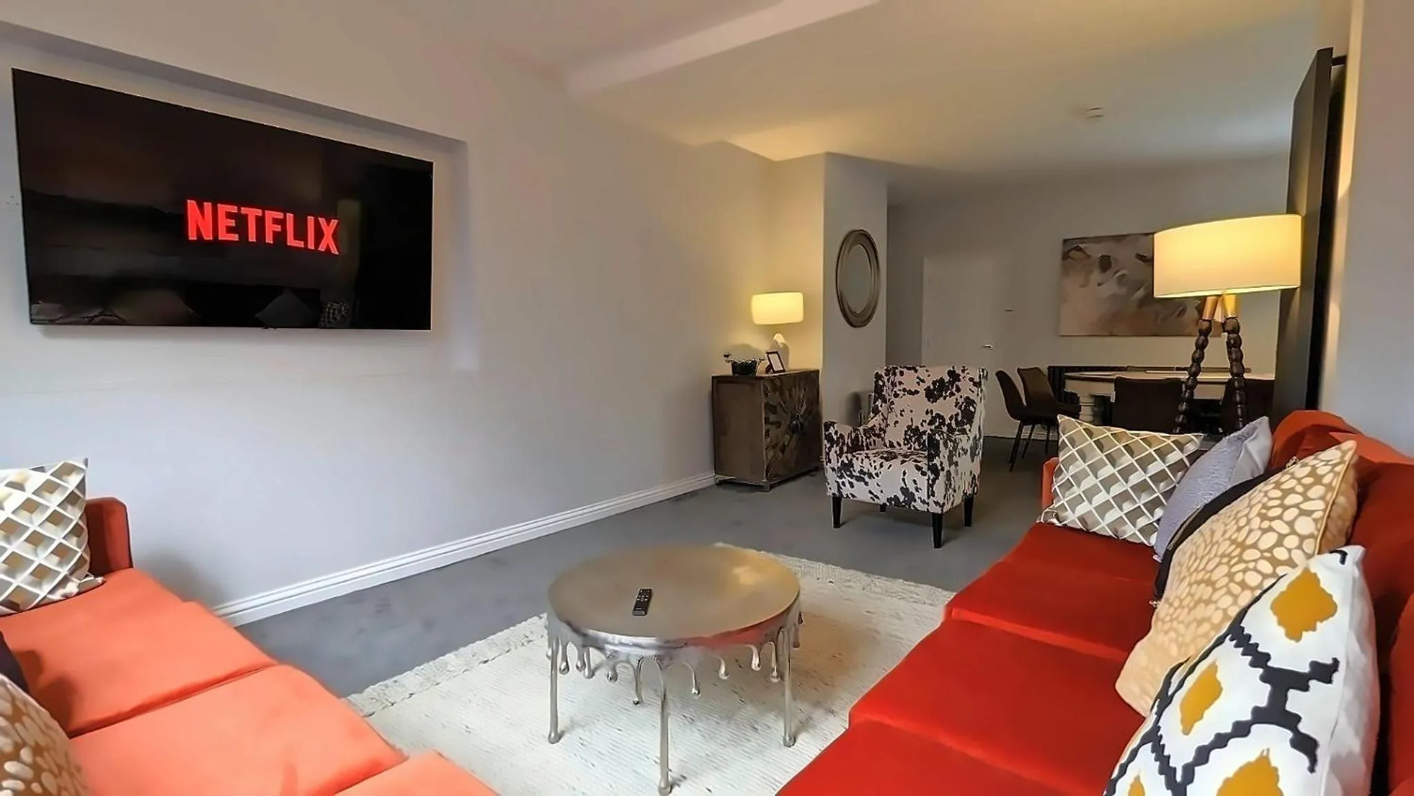Large Luxury Home in Solihull - Sleeps 14 near NEC & BHX
