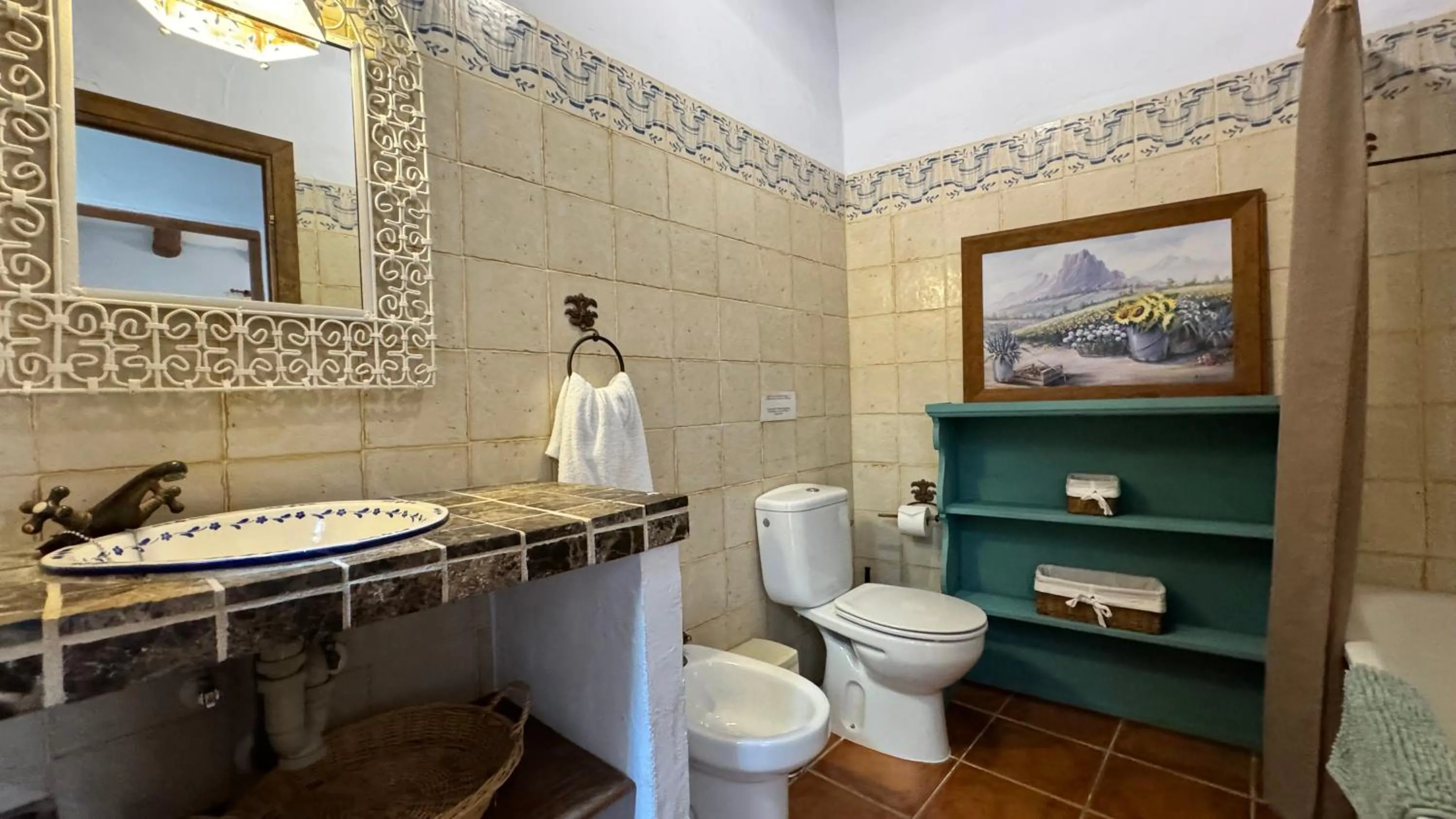 Bathroom in Cortijo El Majito