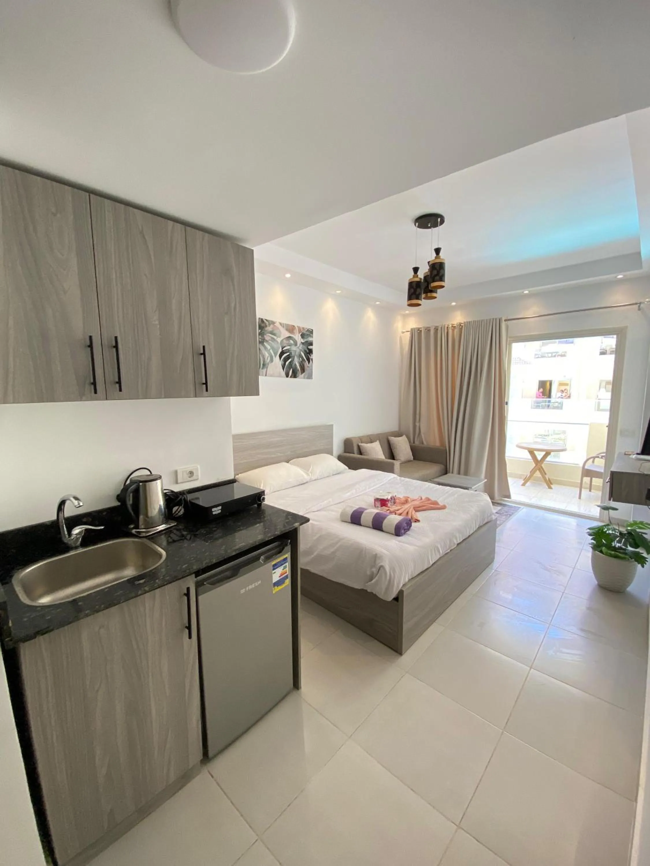 Bed in Florenza Khamsin Resort