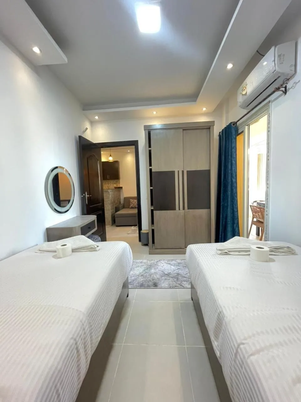 Bed in Florenza Khamsin Resort