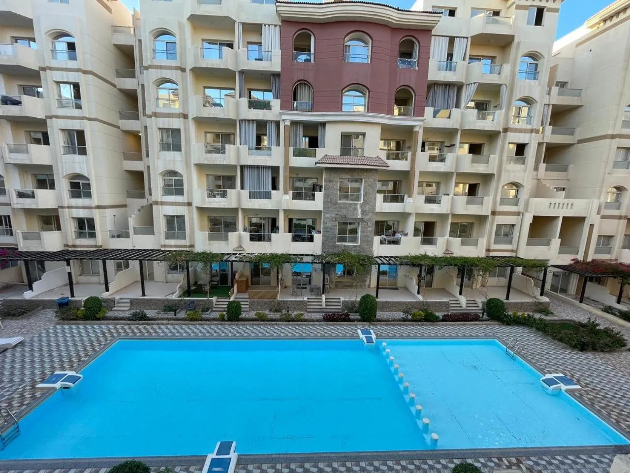 Florenza Khamsin Resort