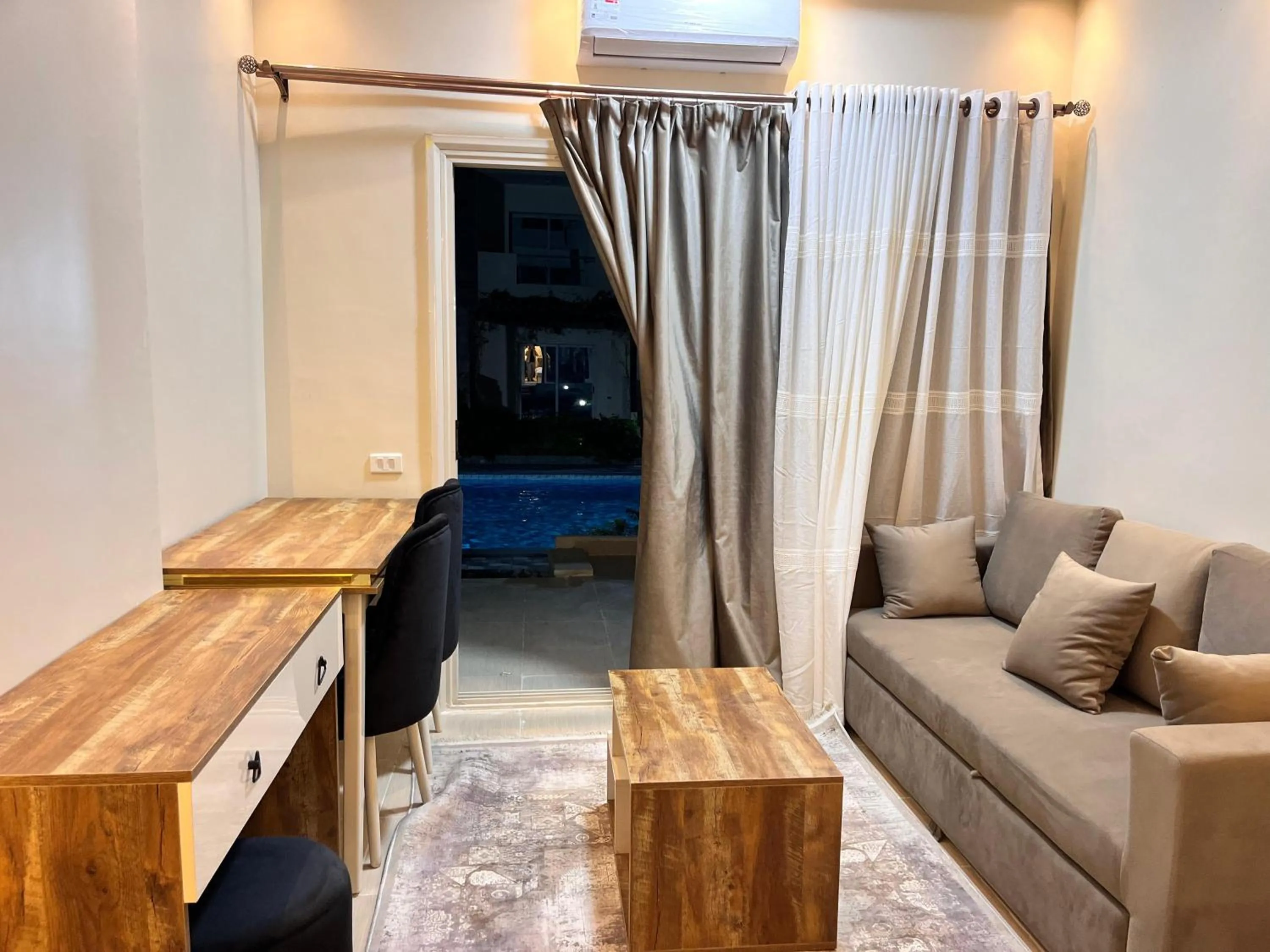 Florenza Khamsin Resort