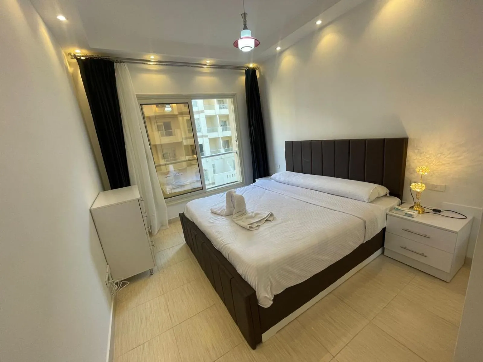 Bed in Florenza Khamsin Resort