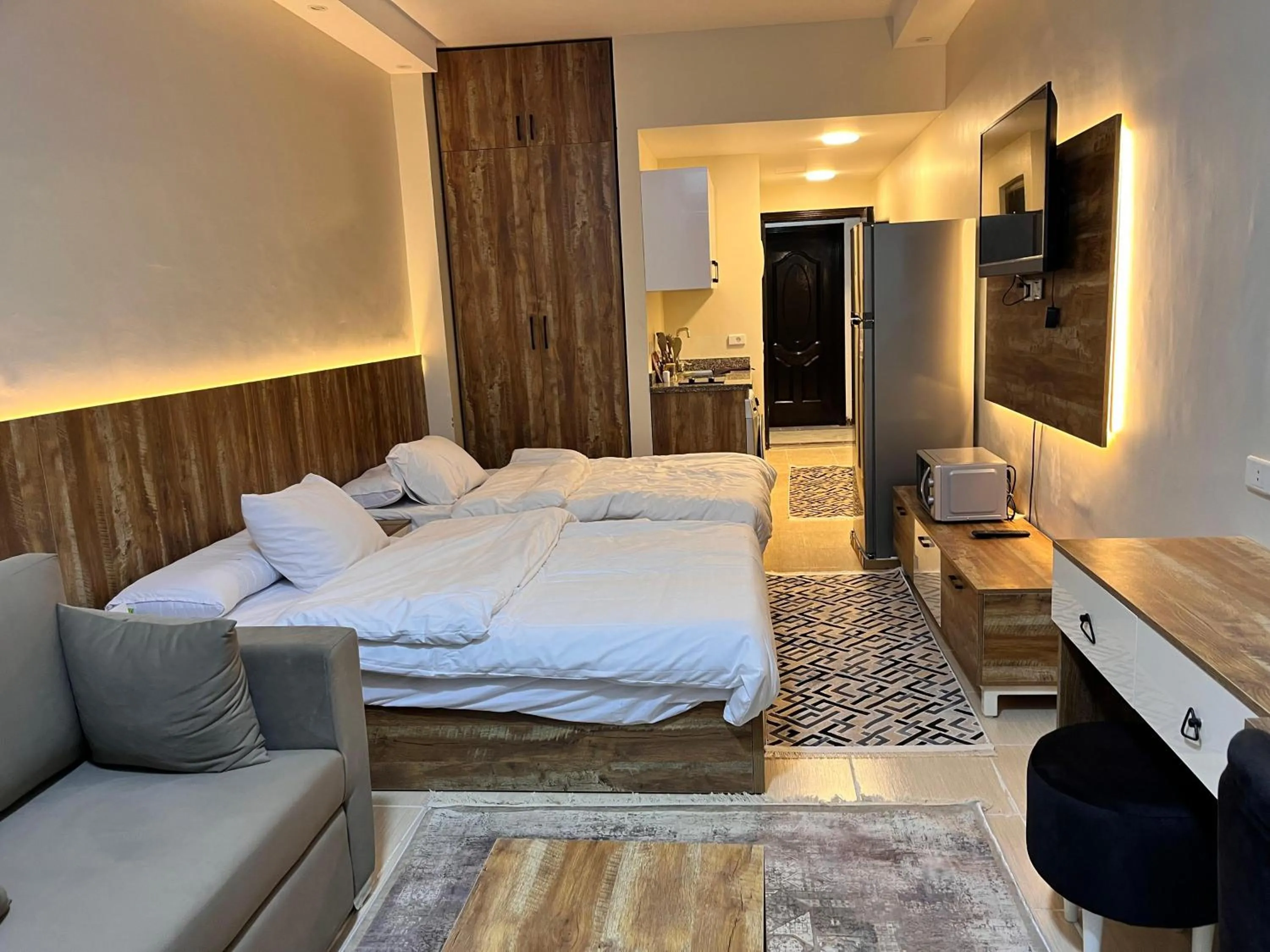 Bed in Florenza Khamsin Resort