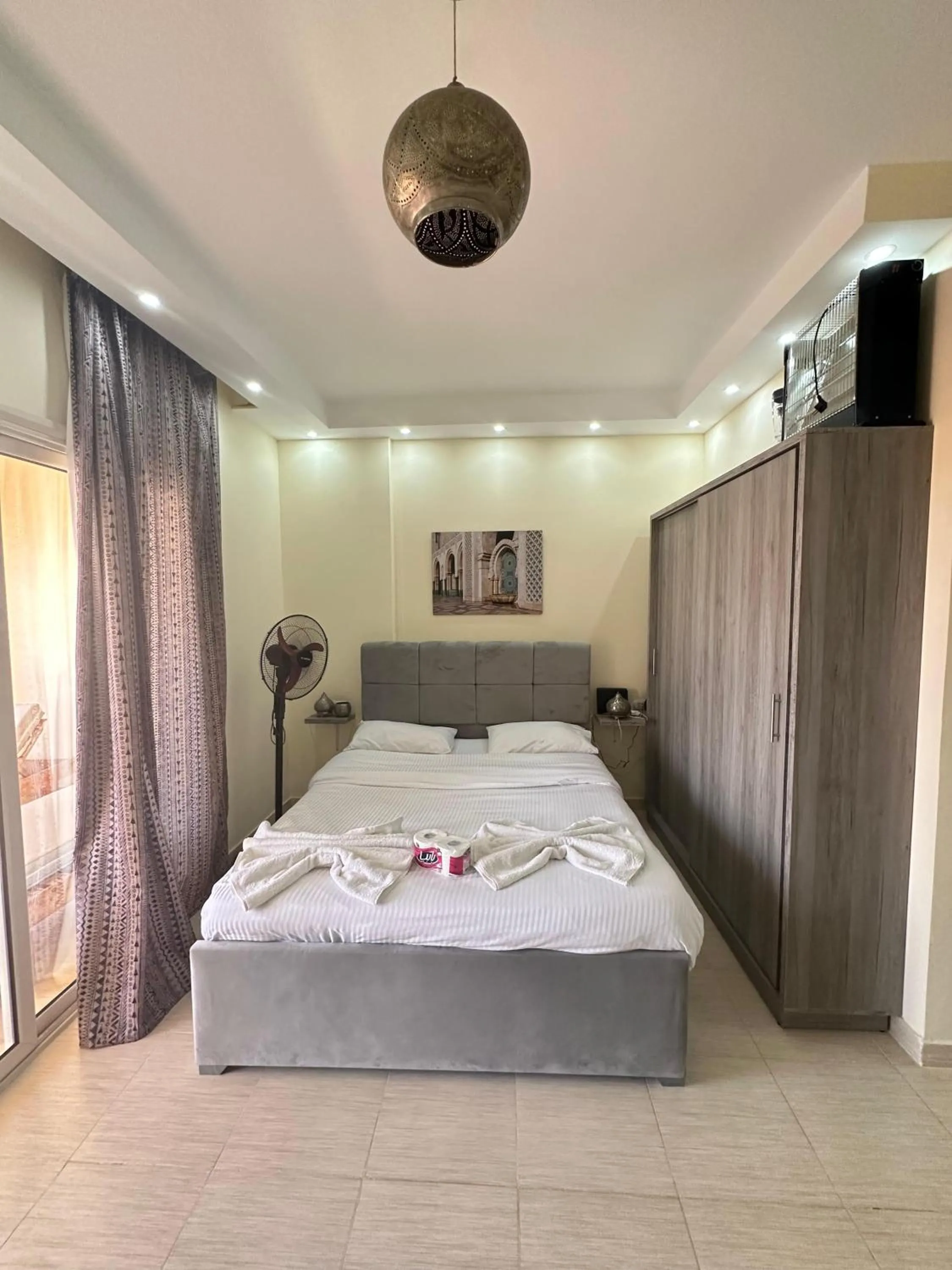 Bed in Florenza Khamsin Resort