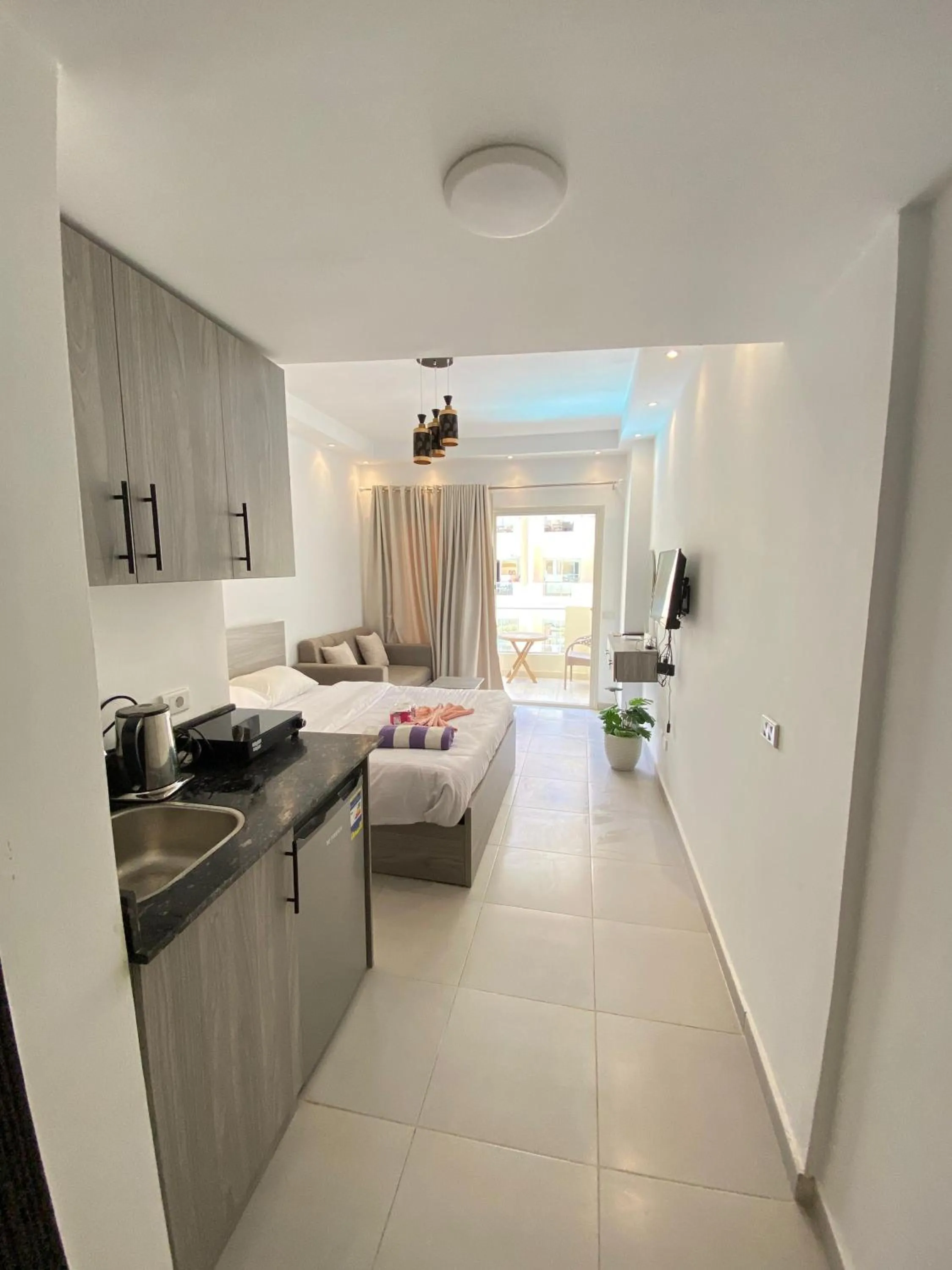 Bed in Florenza Khamsin Resort