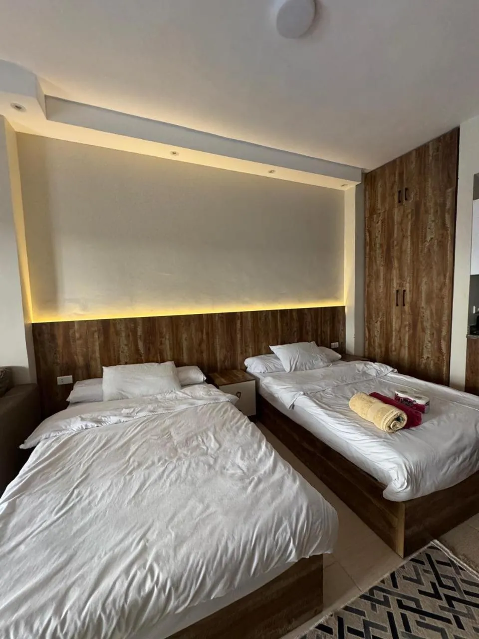 Bed in Florenza Khamsin Resort