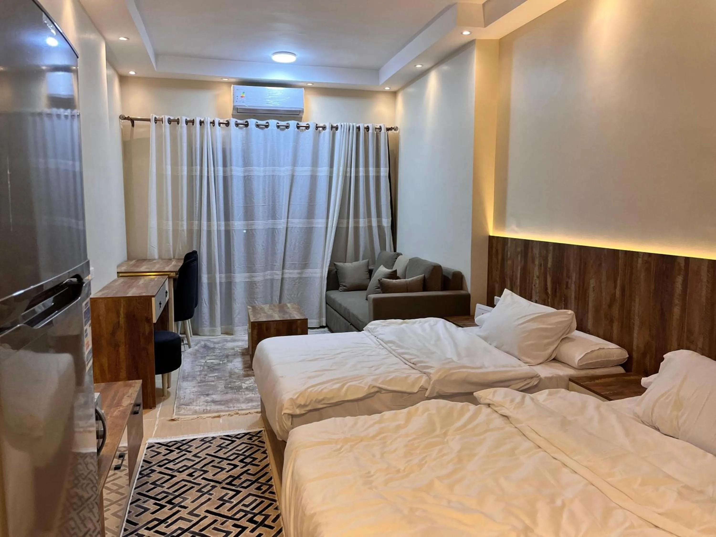 Bed in Florenza Khamsin Resort
